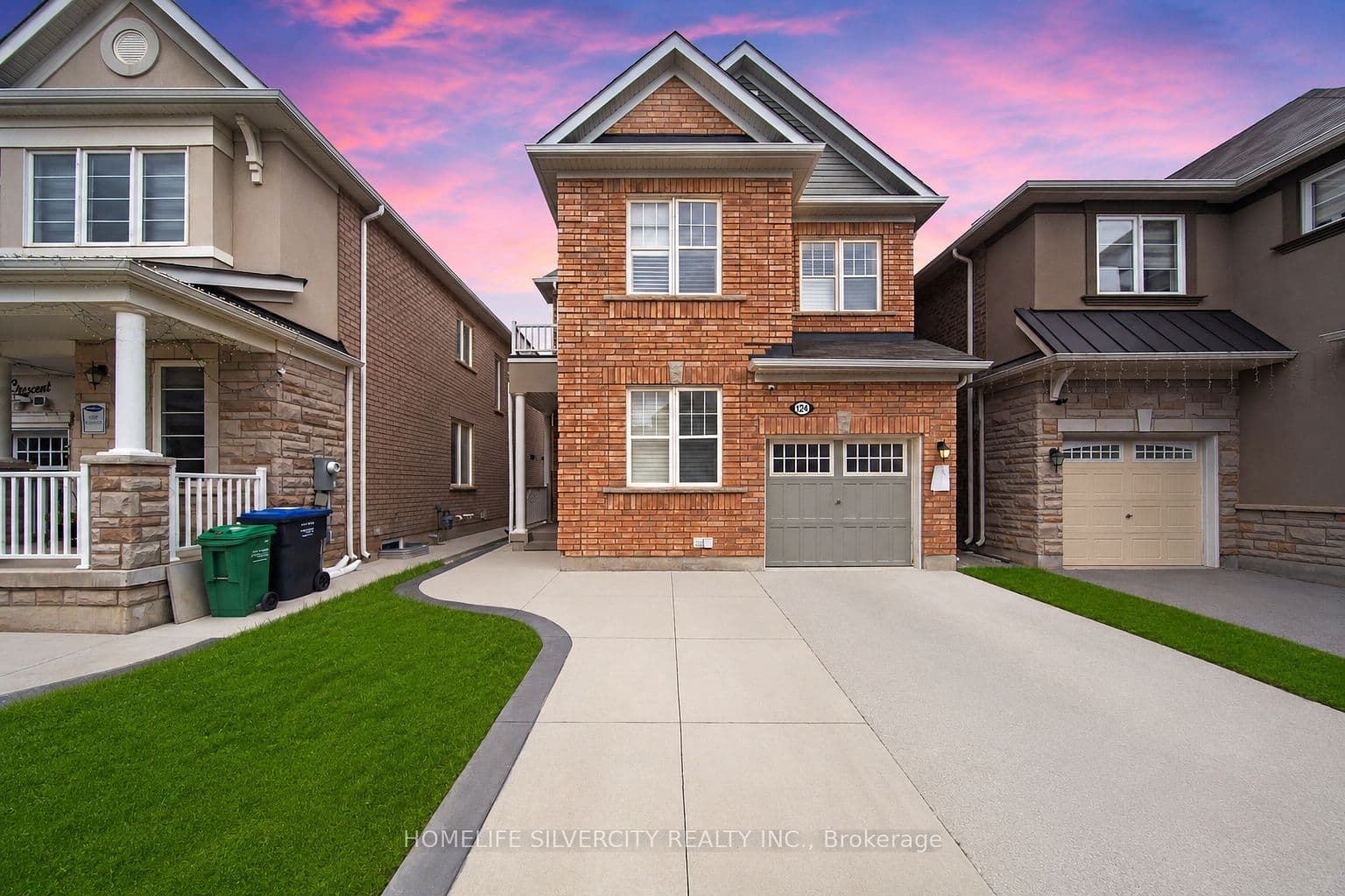 124 Benhurst Crescent, Brampton