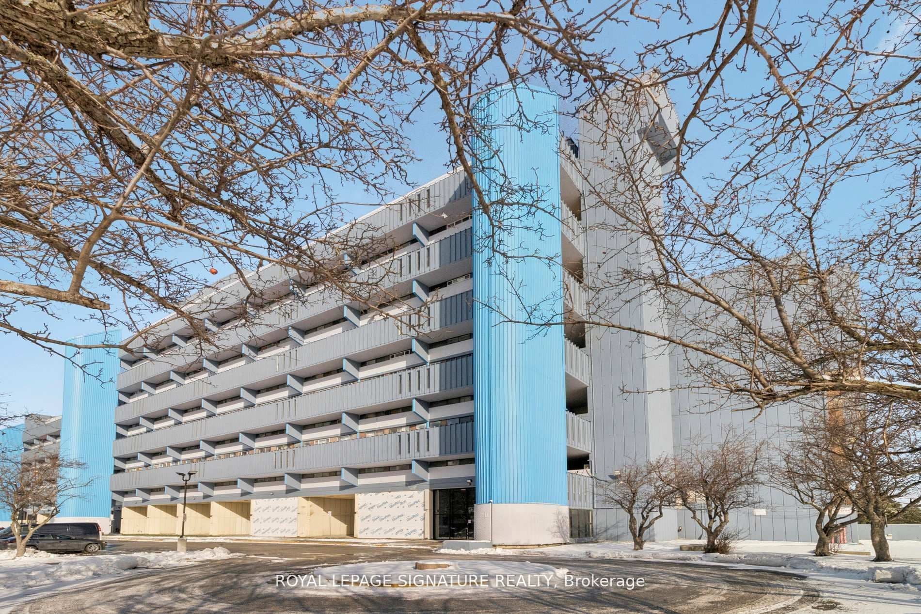 4645 Jane Street Unit 720, Toronto W05