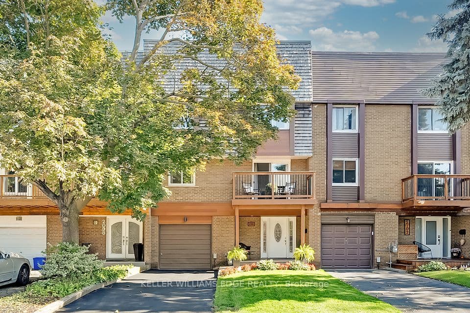 2100 Worthington Drive, Oakville