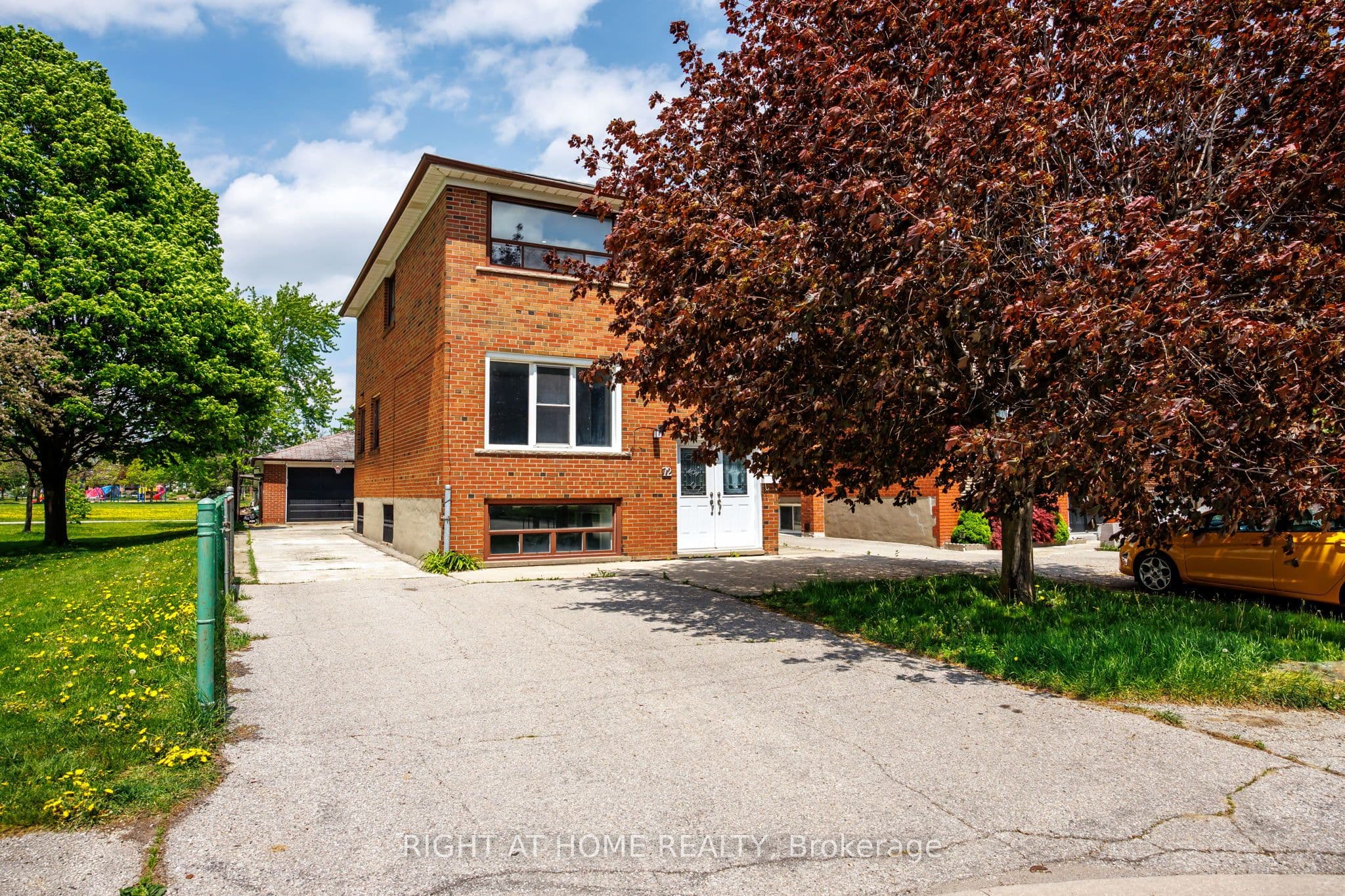 72 Katherine Road, Toronto W05