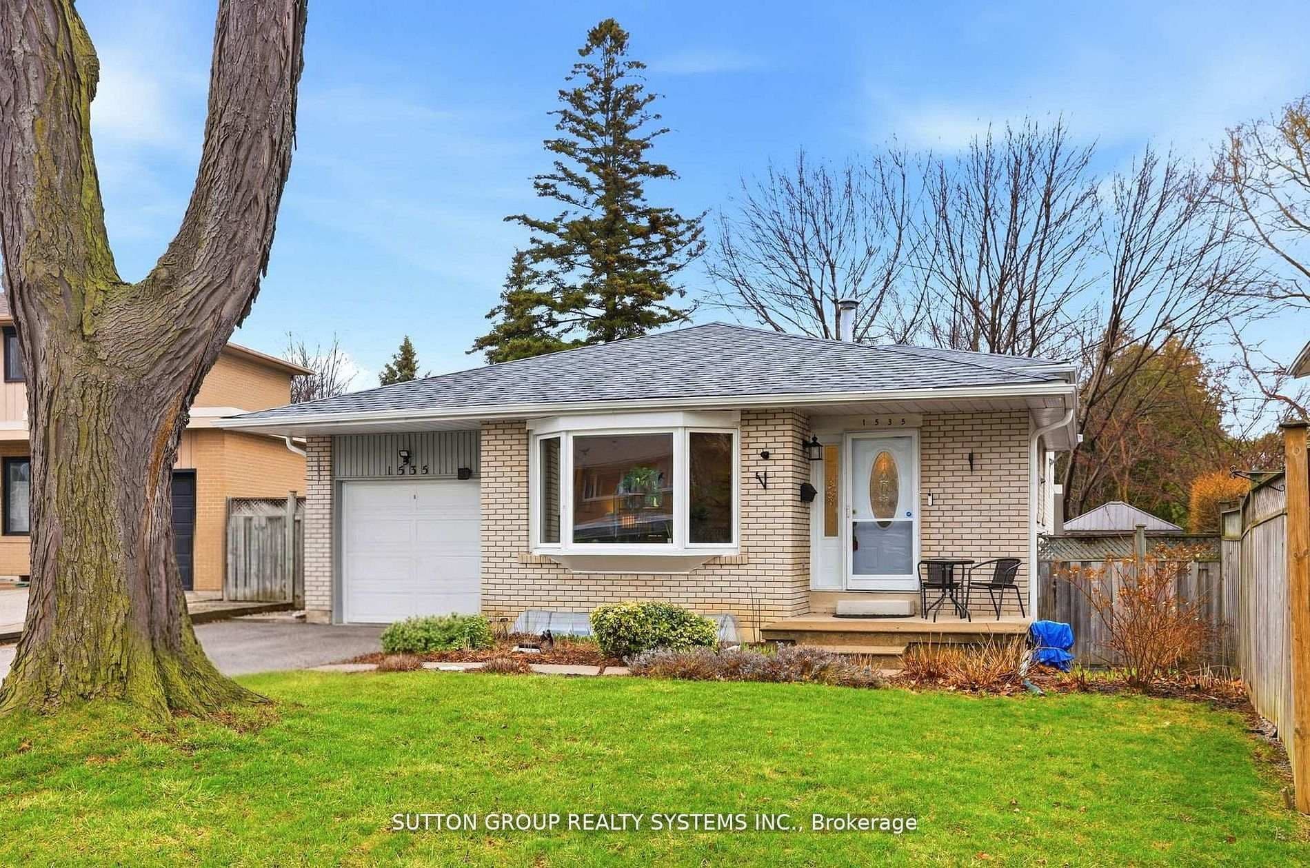 1535 Thetford Court, Mississauga