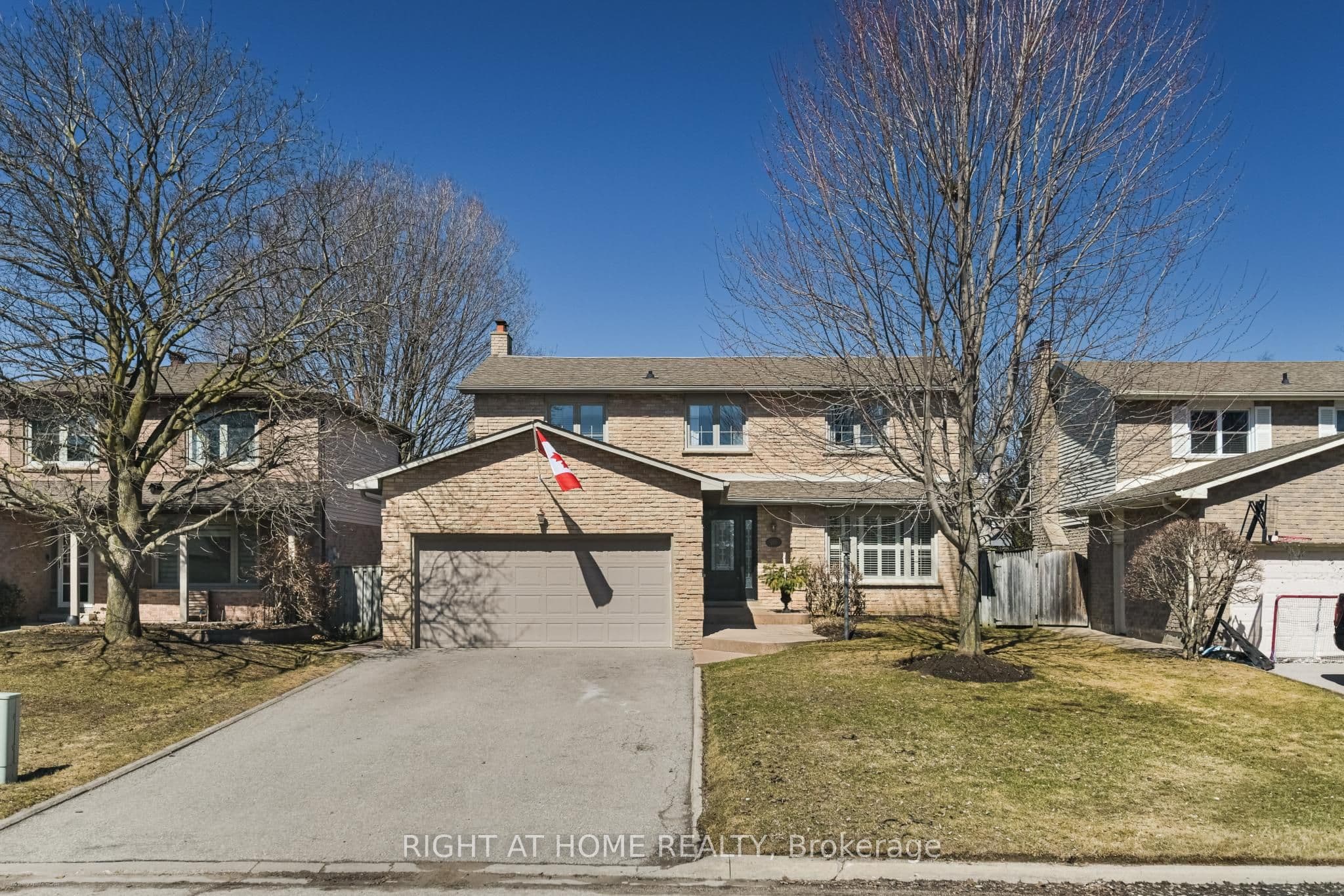 885 Dales Avenue, Newmarket