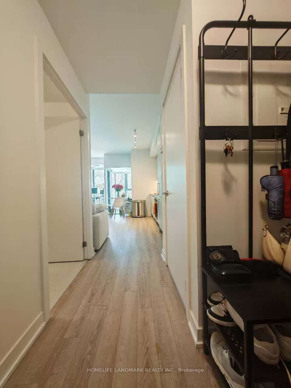 250 Lawrence Avenue W Unit 310, Toronto C04
