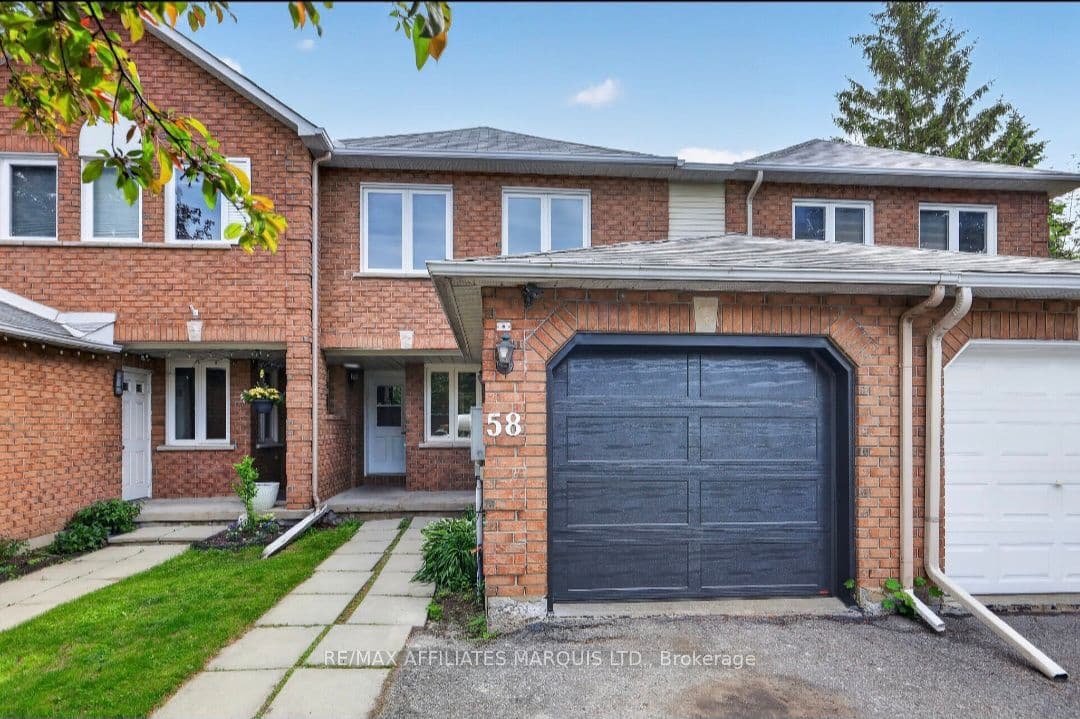 58 Robarts Crescent, Kanata