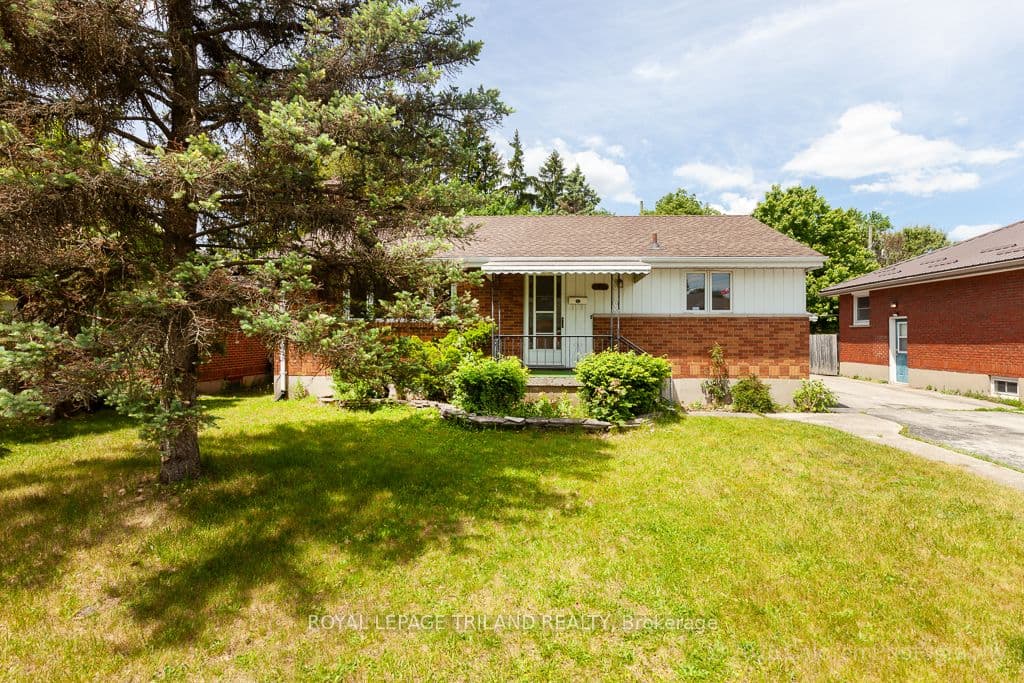 227 Ellsworth Avenue, London East