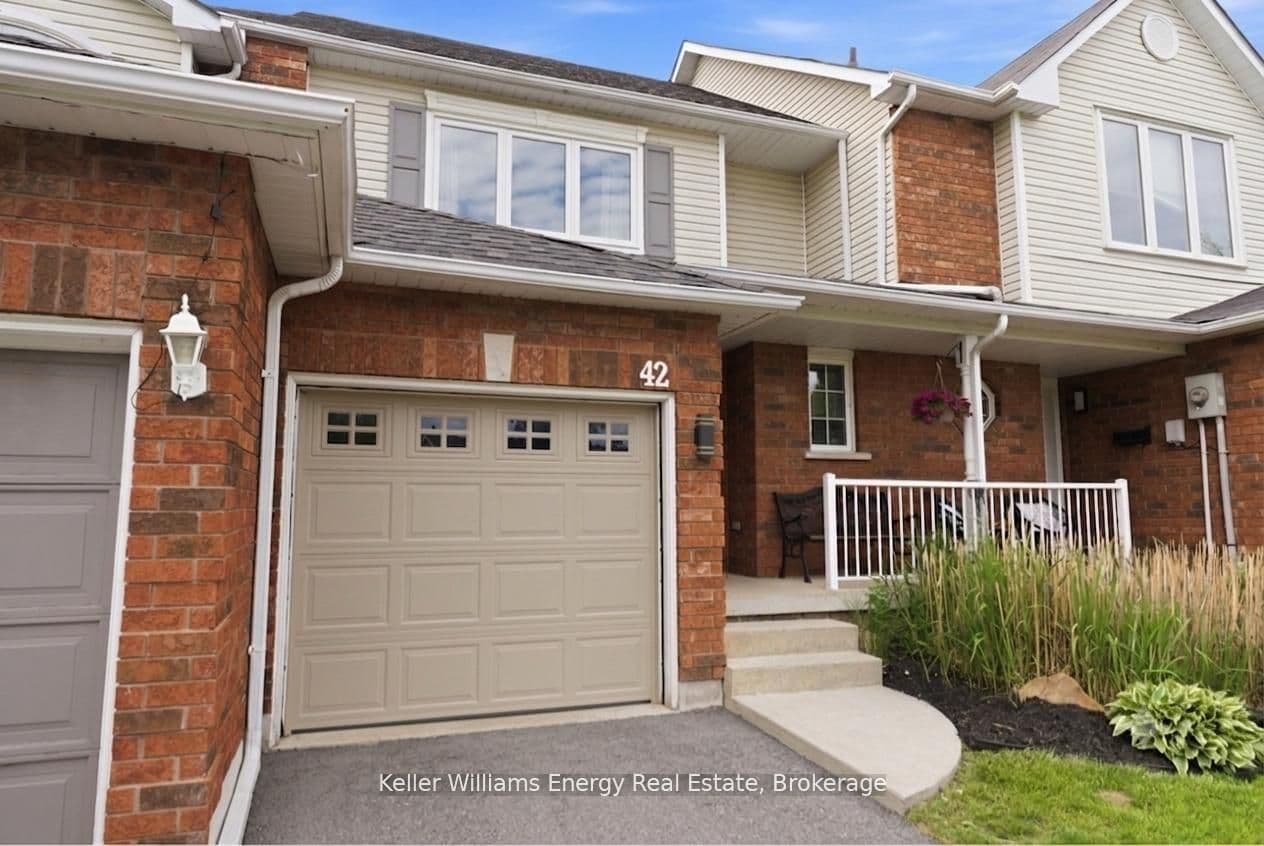 42 Cecil Found Crescent, Clarington