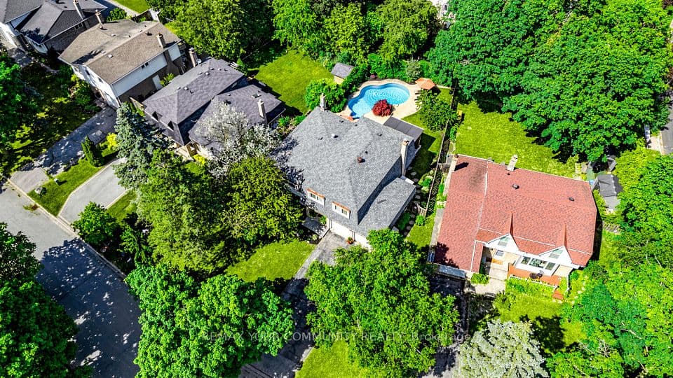 5 Coral Harbour Crescent, Markham