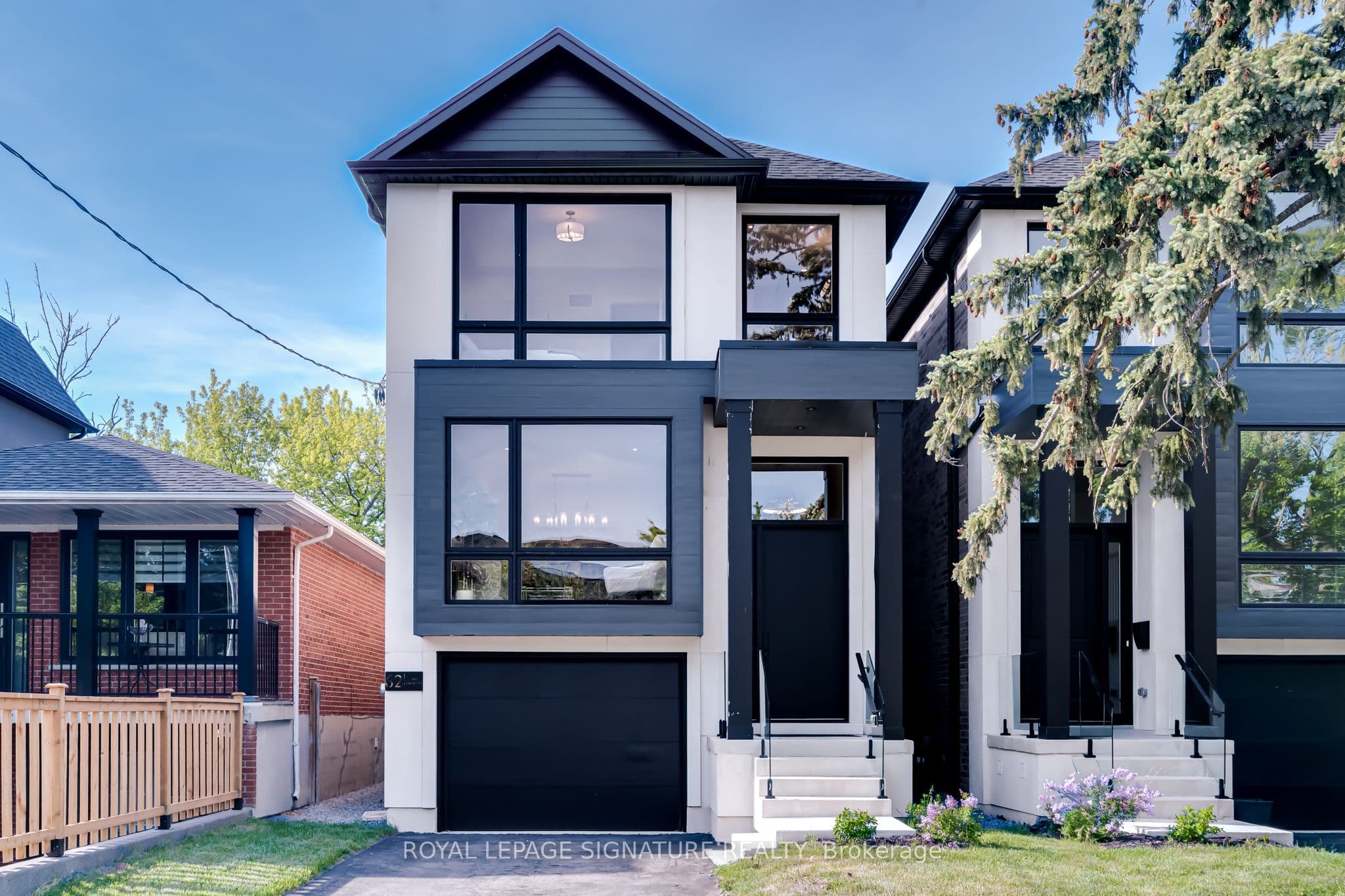 62 Ash Crescent, Toronto W06
