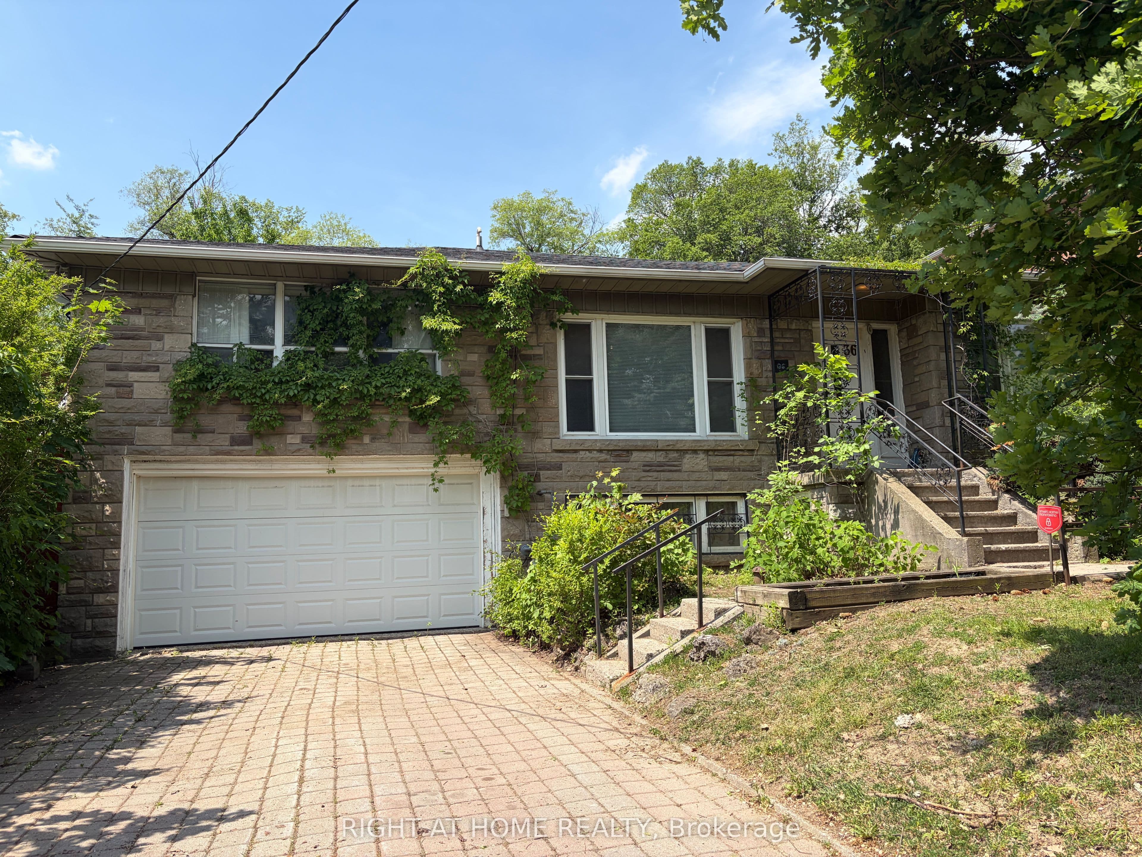 36 Forest Wood, Toronto C04