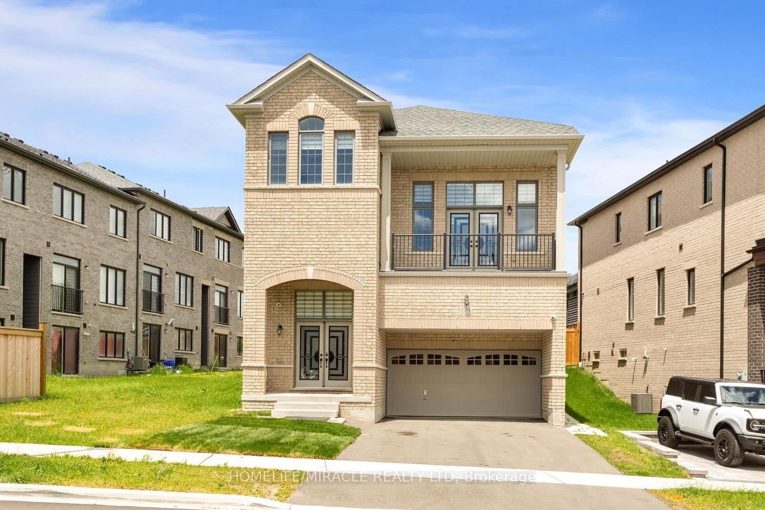 1254 Aquarius Trail, Pickering