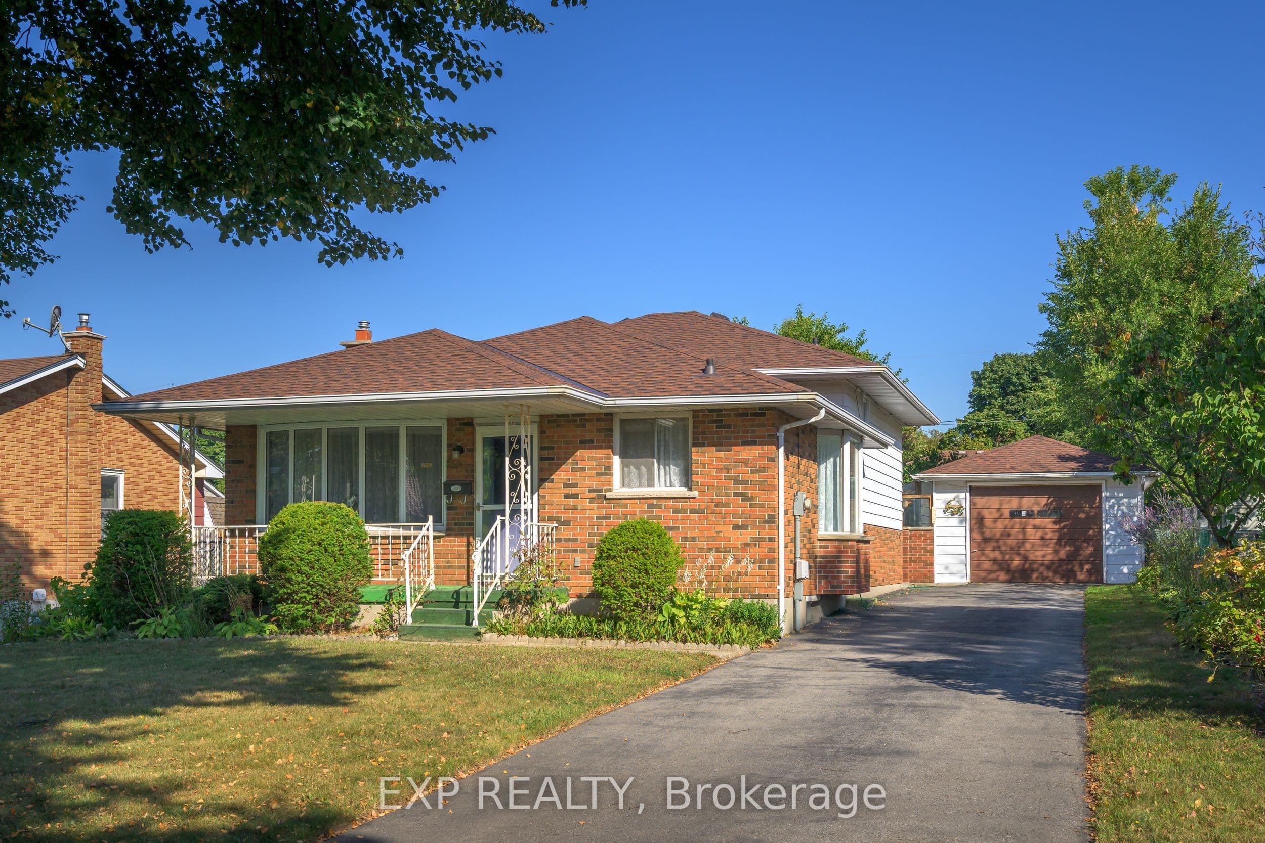 289 Fairhaven Circle, London East