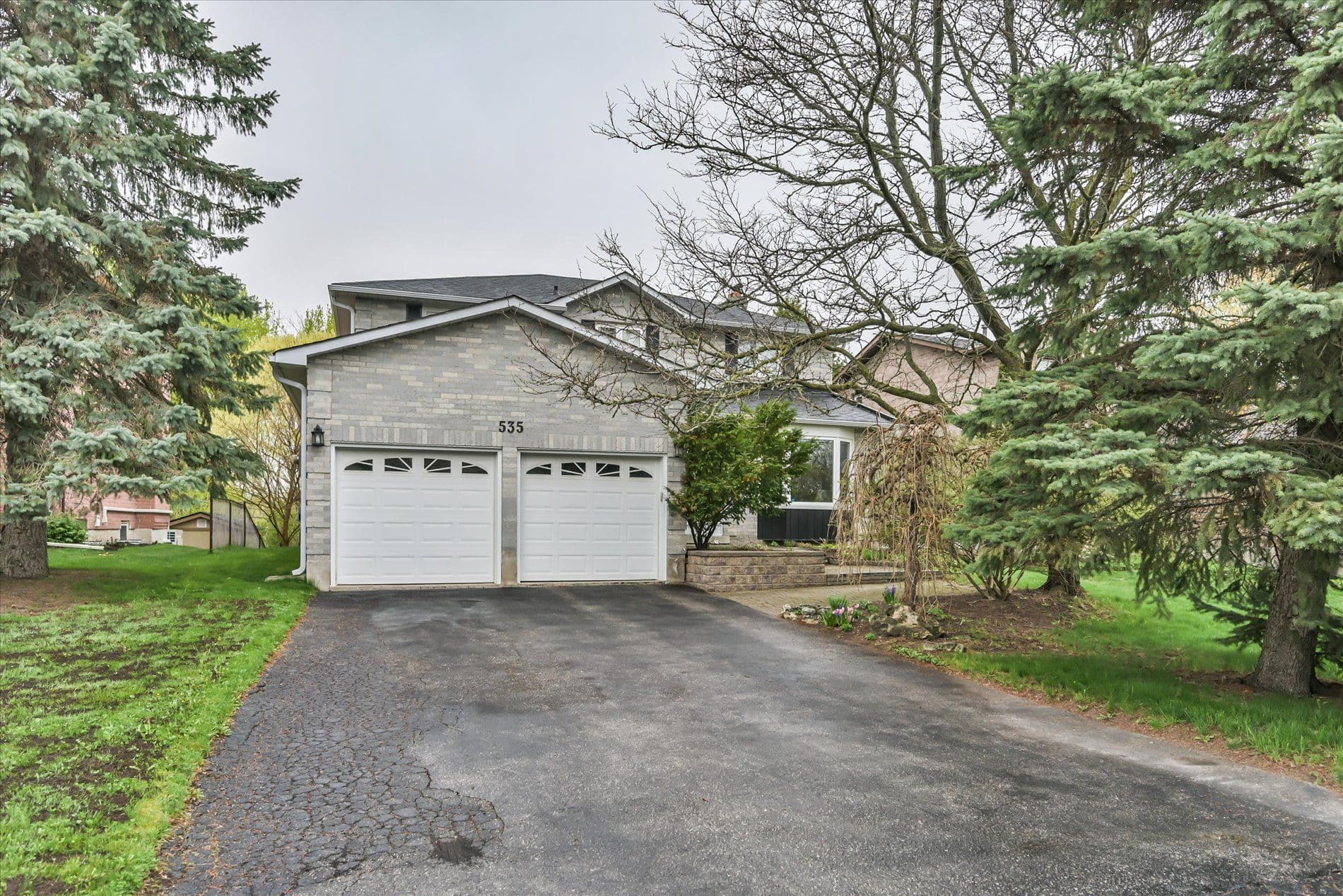 535 Malvern Crescent, Newmarket