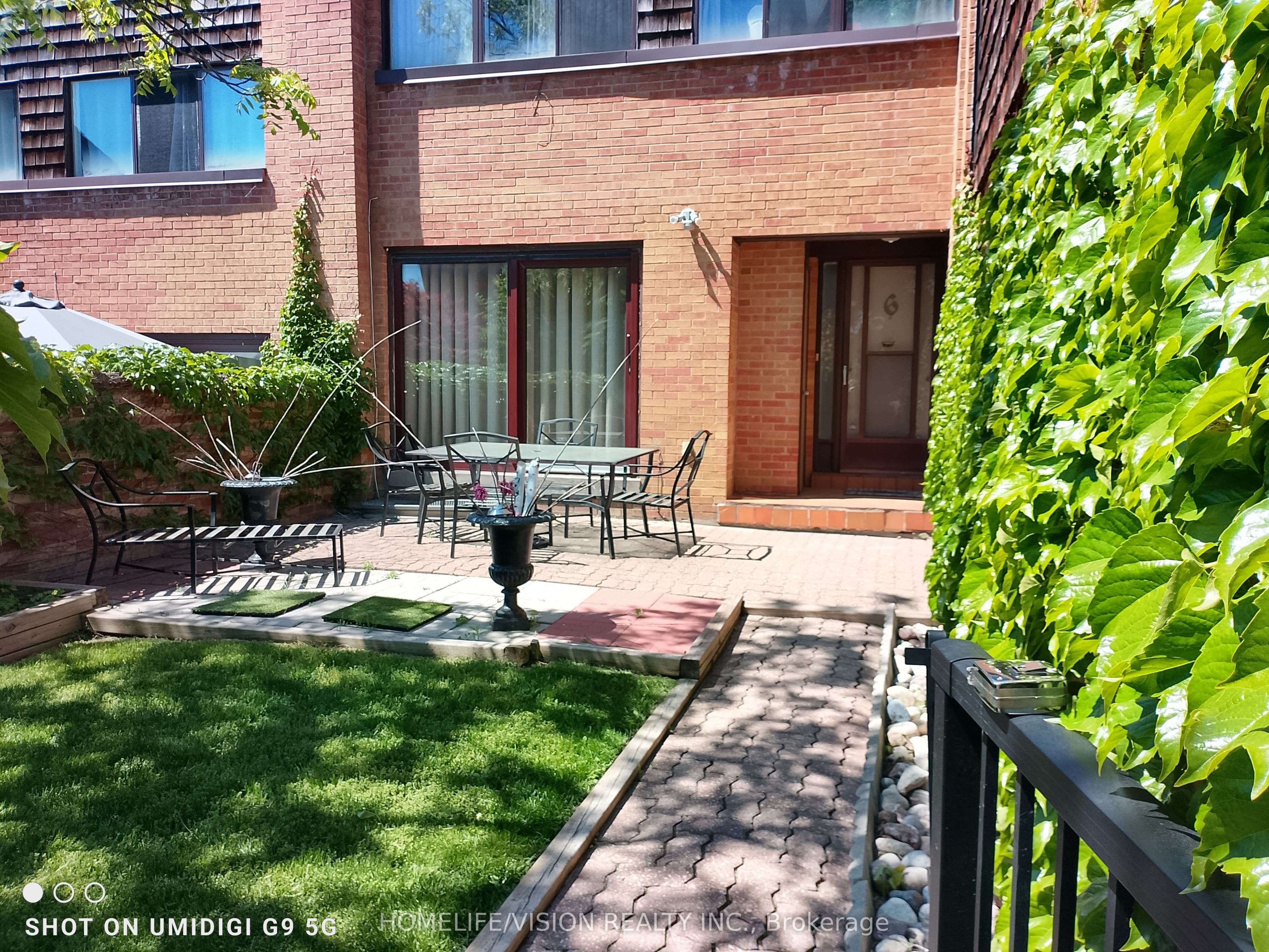 6 Laurie Shepway N/A, Toronto C15