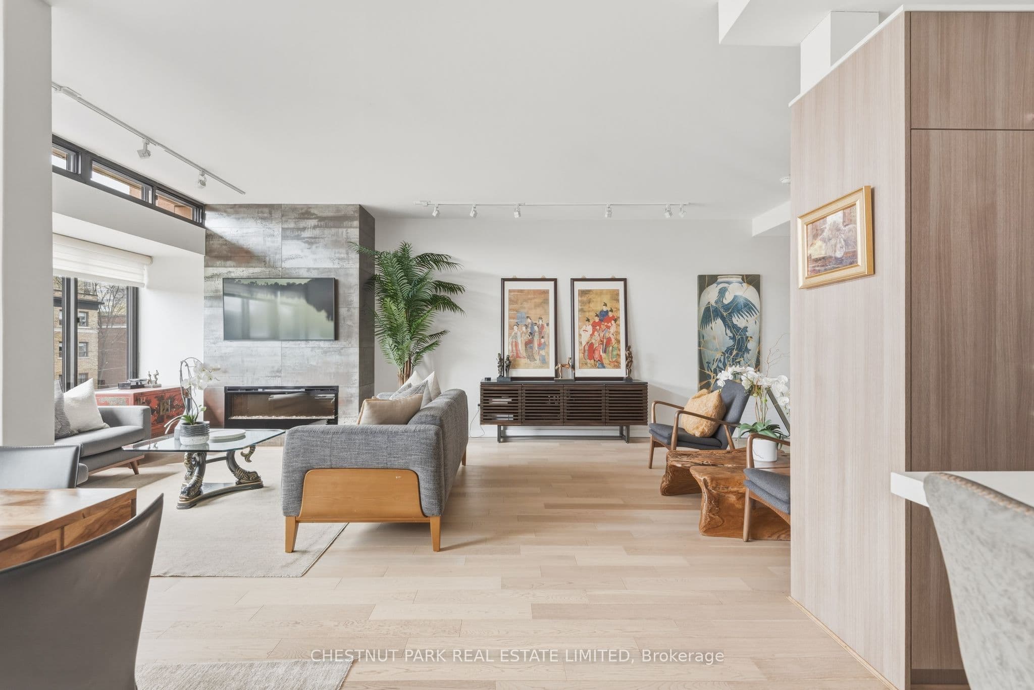 40 Oaklands Avenue Unit 318, Toronto C02