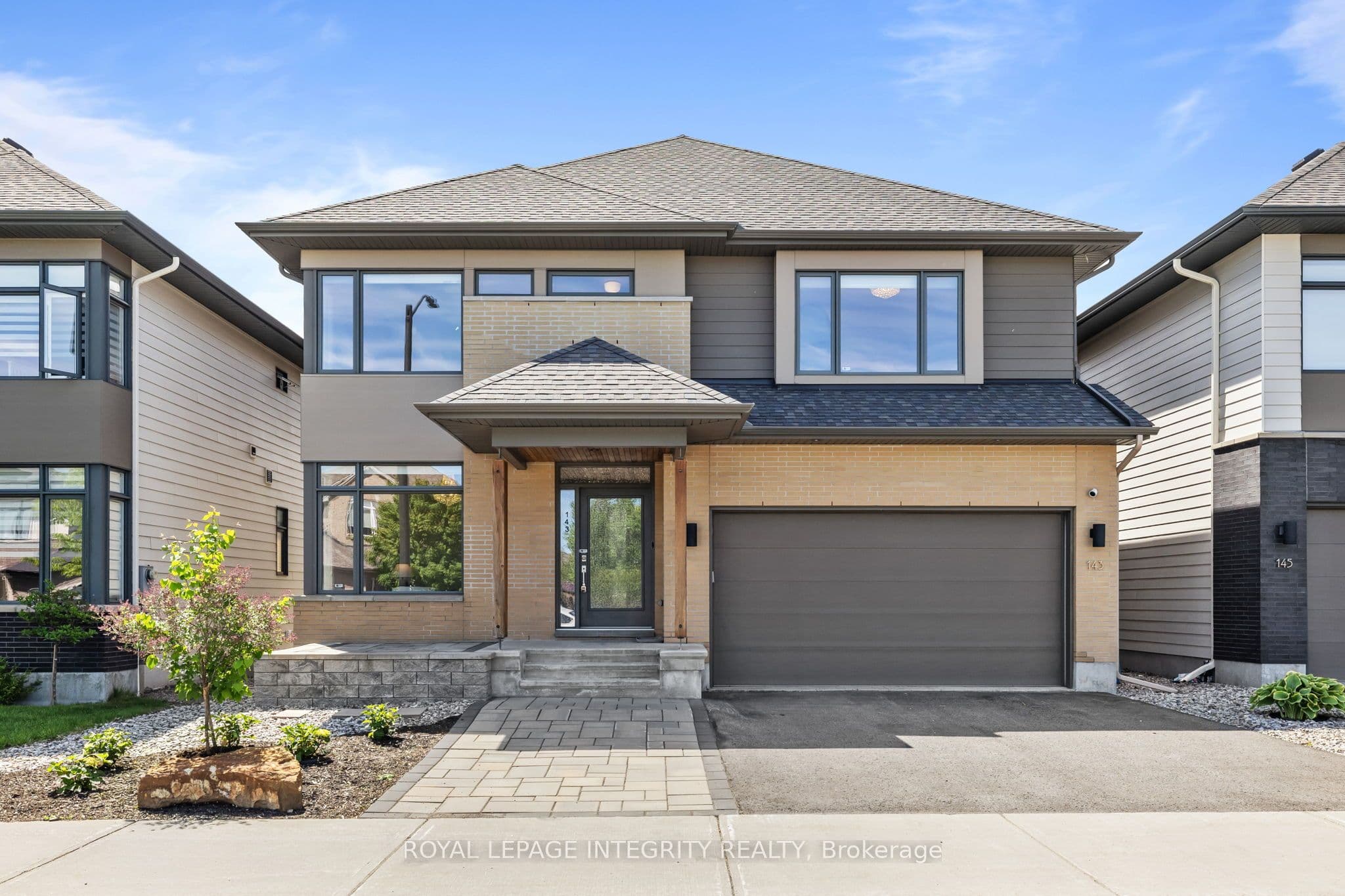 143 Stonemeadow Drive, Kanata