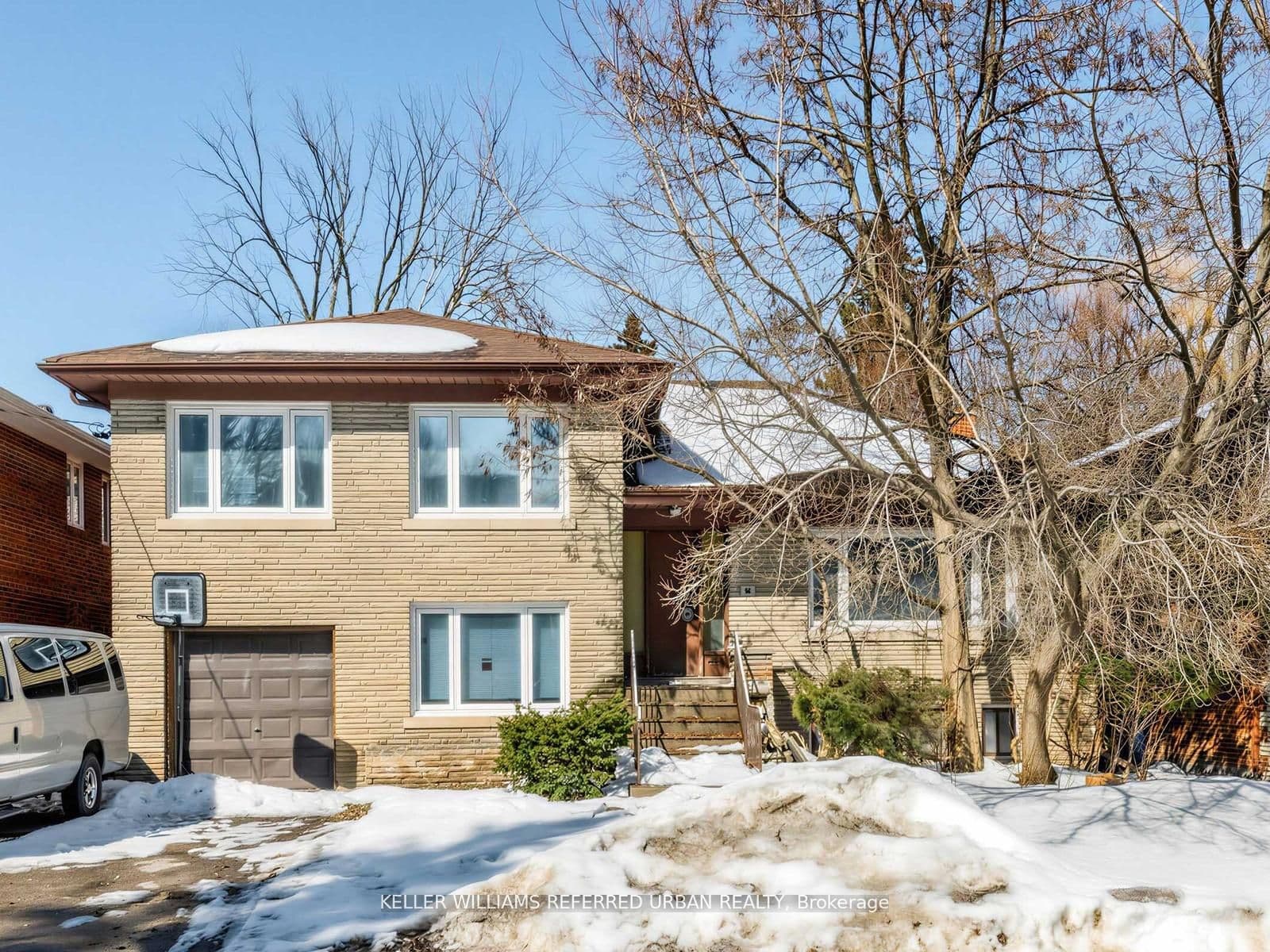 14 Frontenac Avenue, Toronto C04