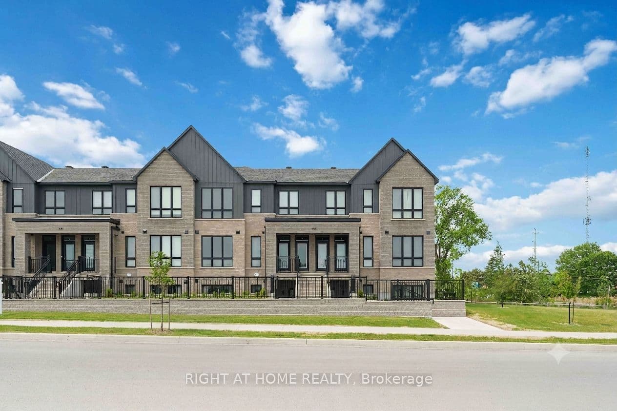 800 Roger Griffiths Avenue Unit D, Kanata