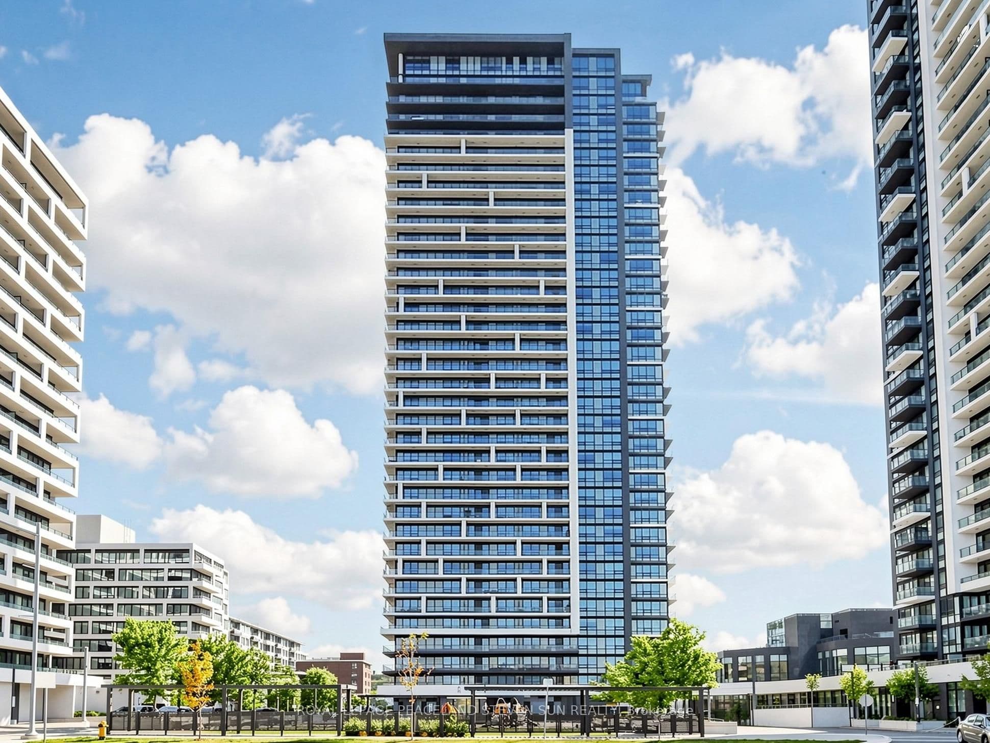 18 Water Walk Drive Unit 3703, Markham