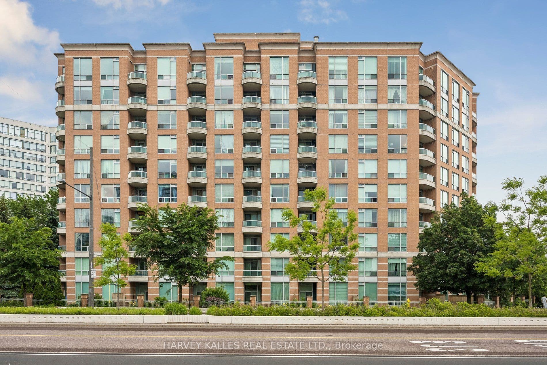 745 New Westminster Drive Unit 302, Vaughan