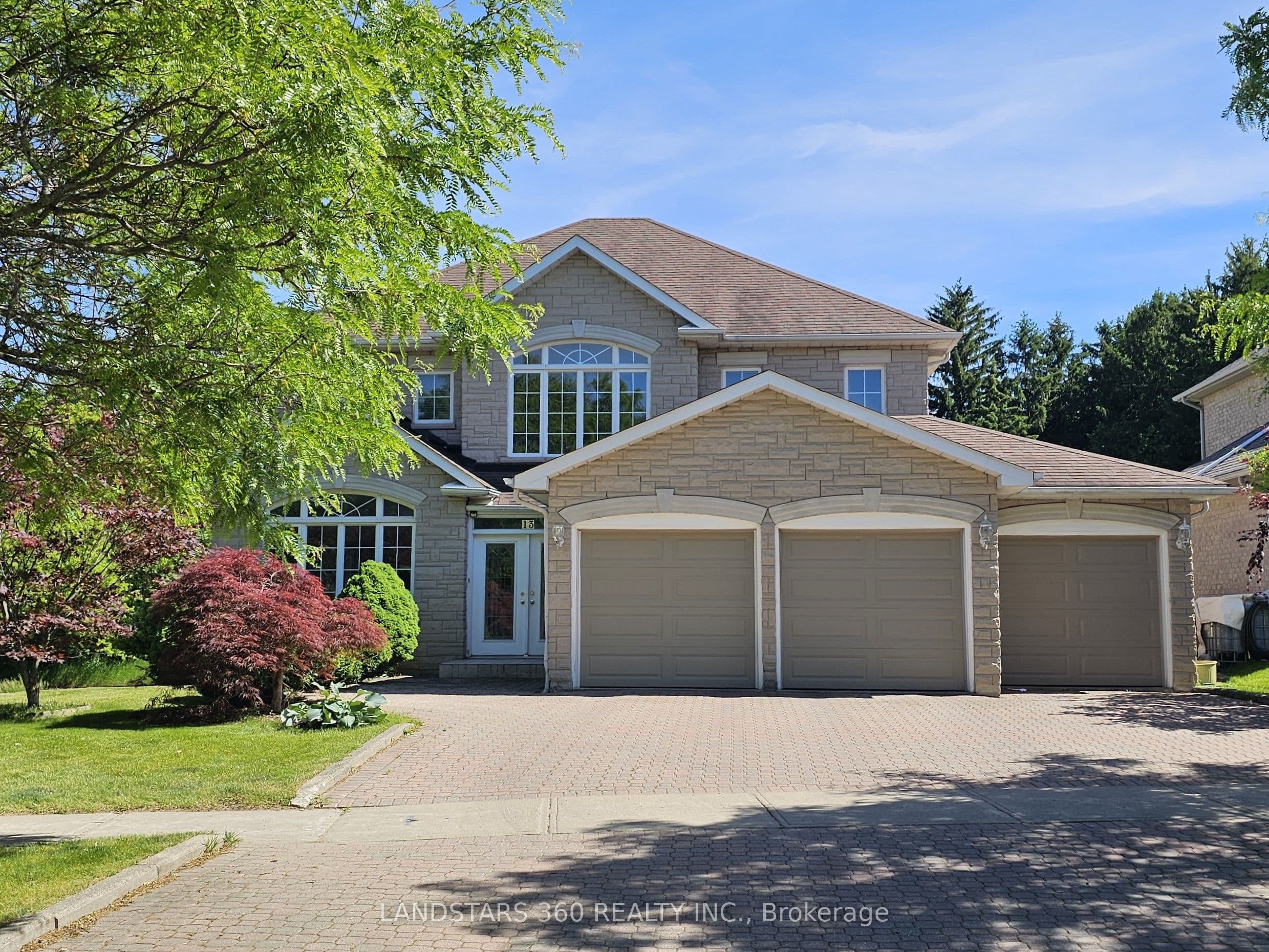 13 Edgecombe Court, Markham