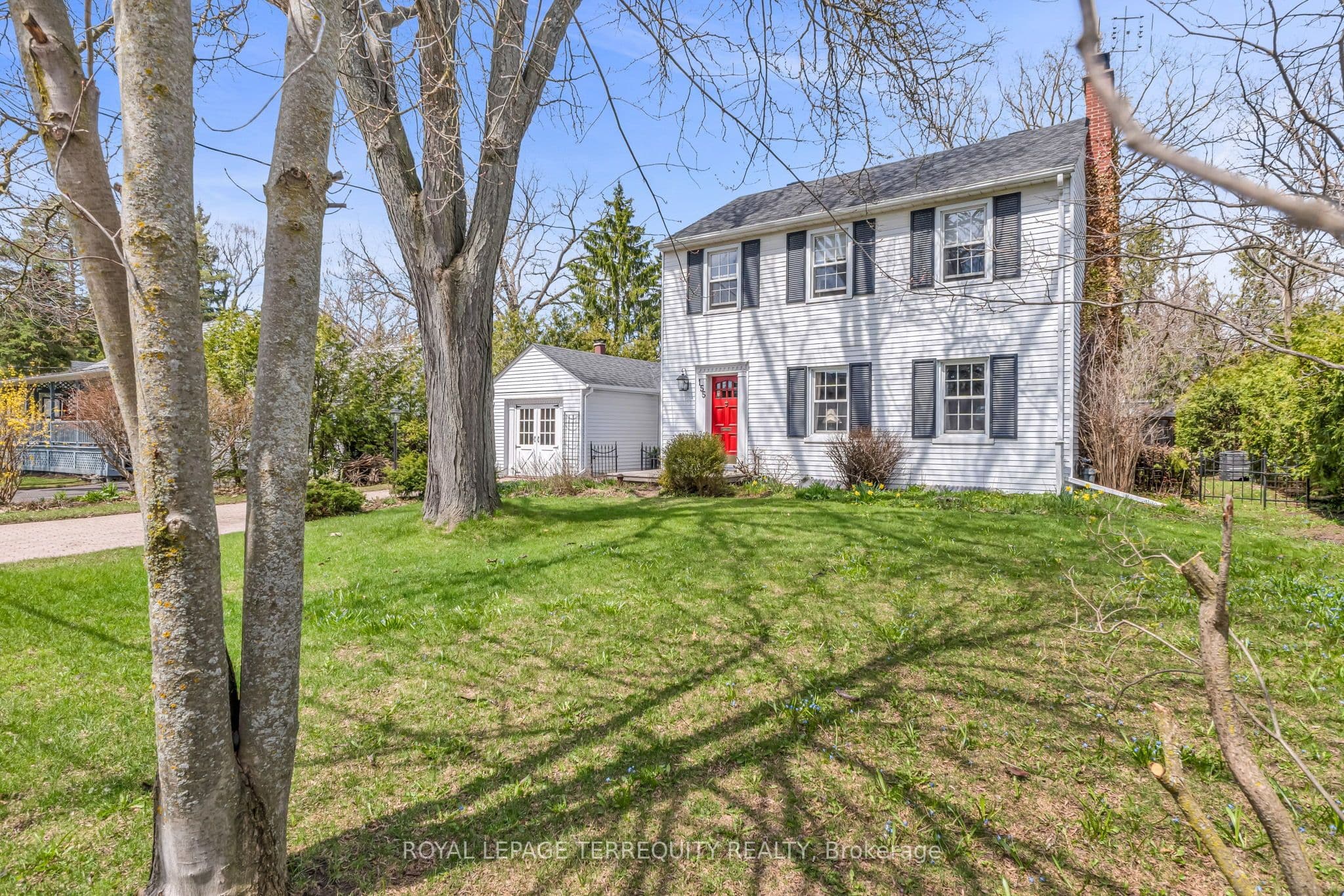 155 Centre Street W, Richmond Hill