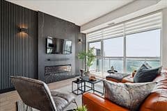 33 Shore Breeze Drive Unit 3704, Toronto W06