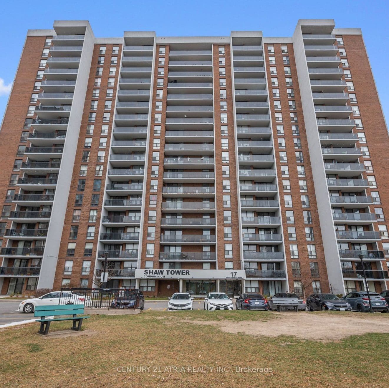 17 Knightsbridge Road E Unit 506, Brampton