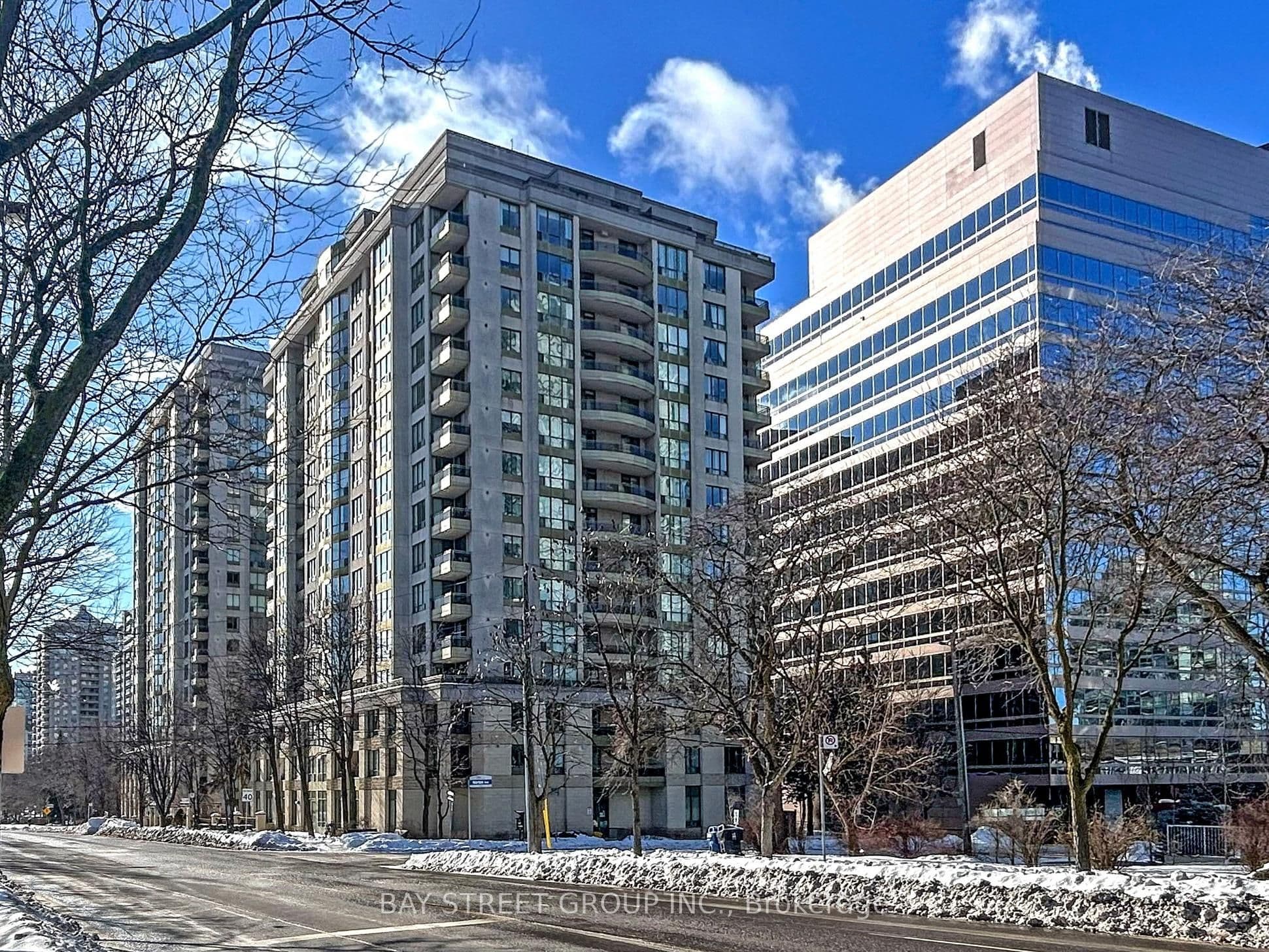 260 Doris Avenue Unit 906, Toronto C14