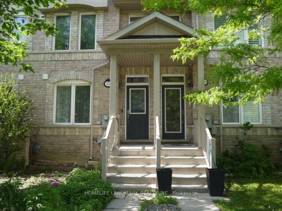 12 kawneer Terrace, Toronto E04