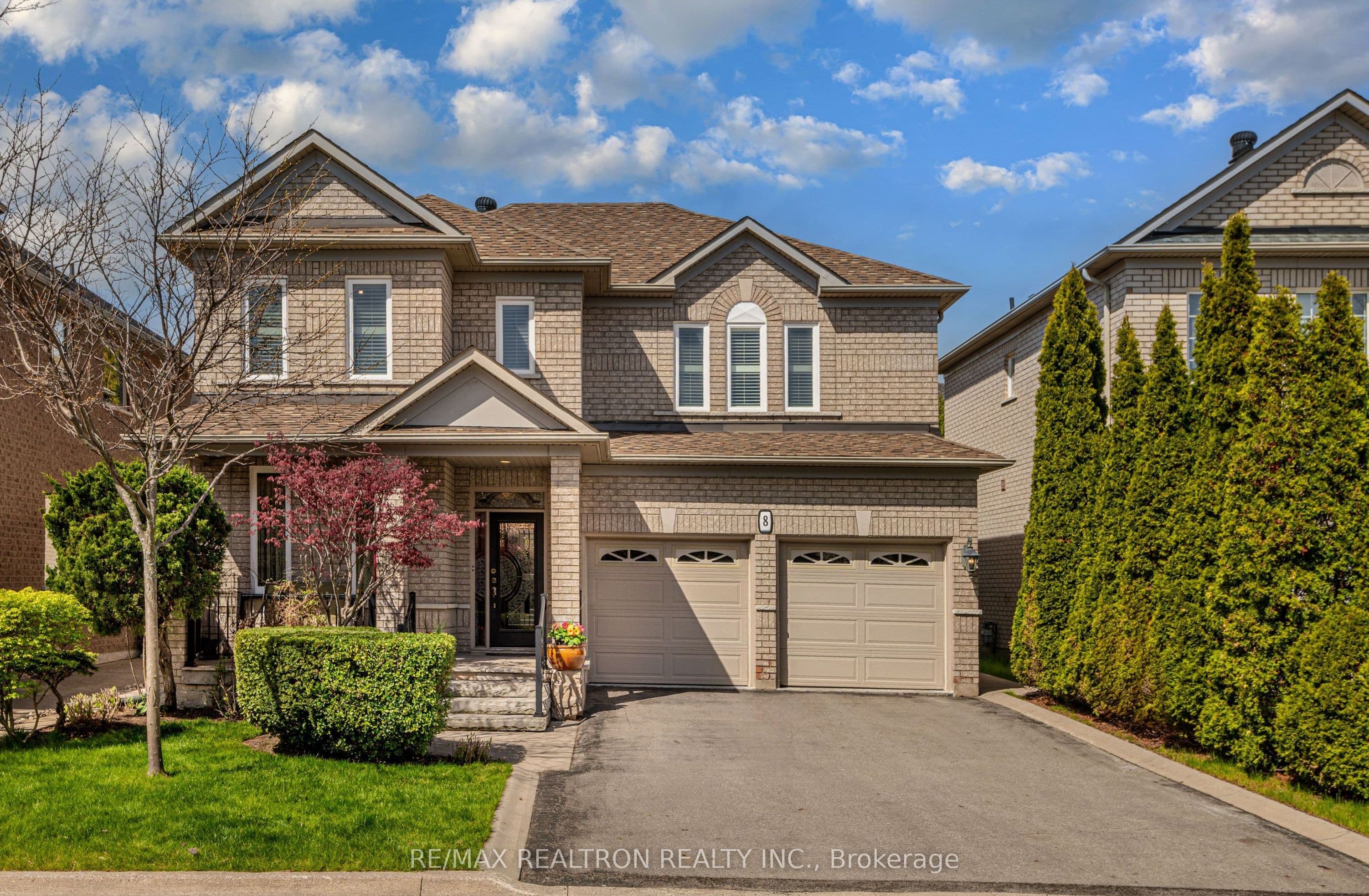 8 Forecastle Road, Vaughan