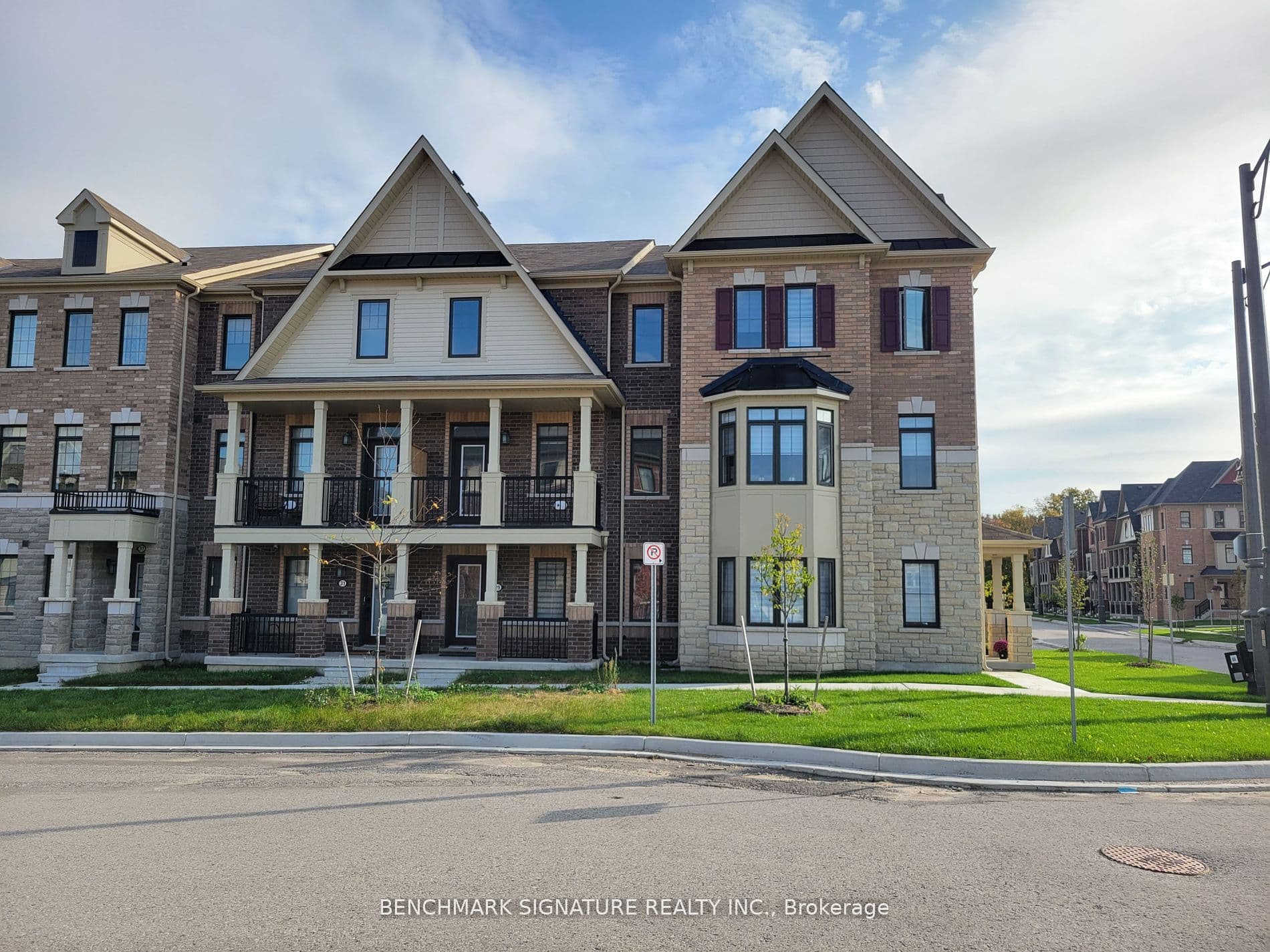 29 George Peach Avenue, Markham