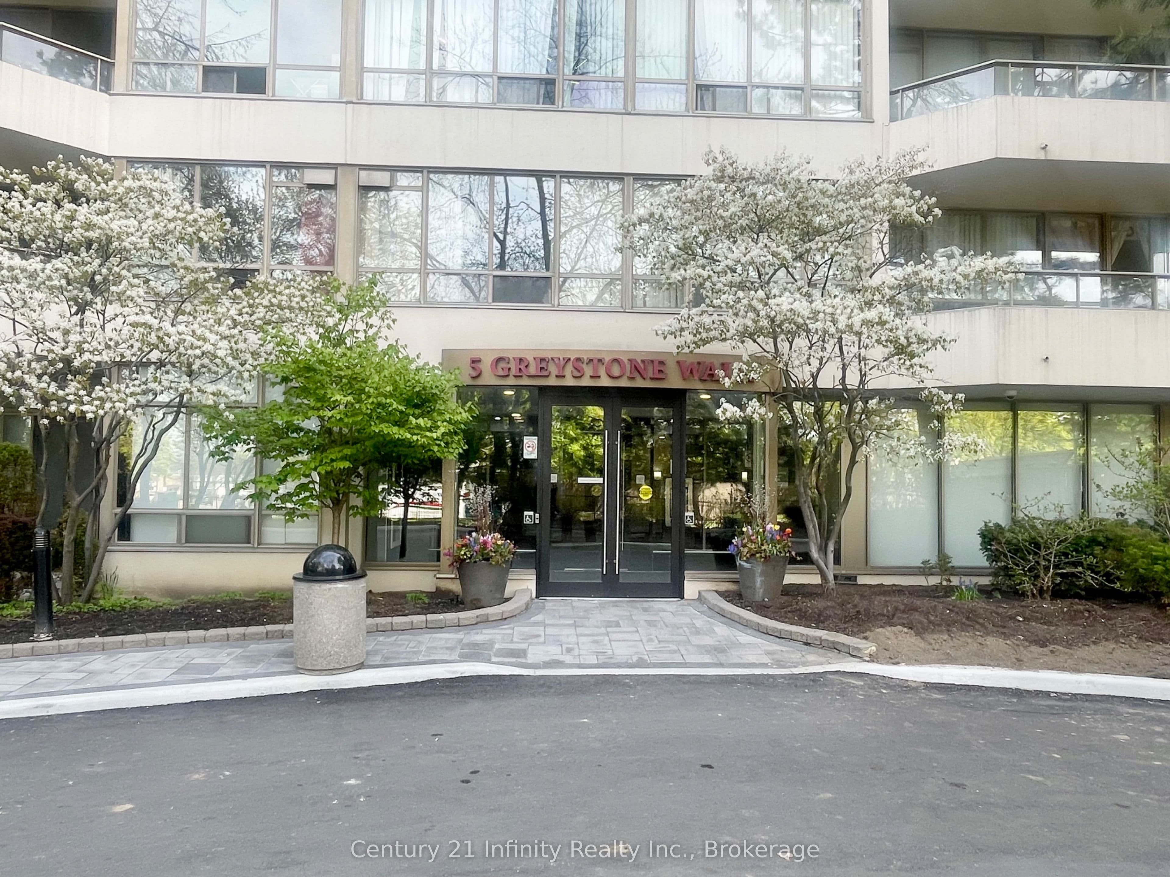 5 Greystone Walk Drive Unit 1206, Toronto E04