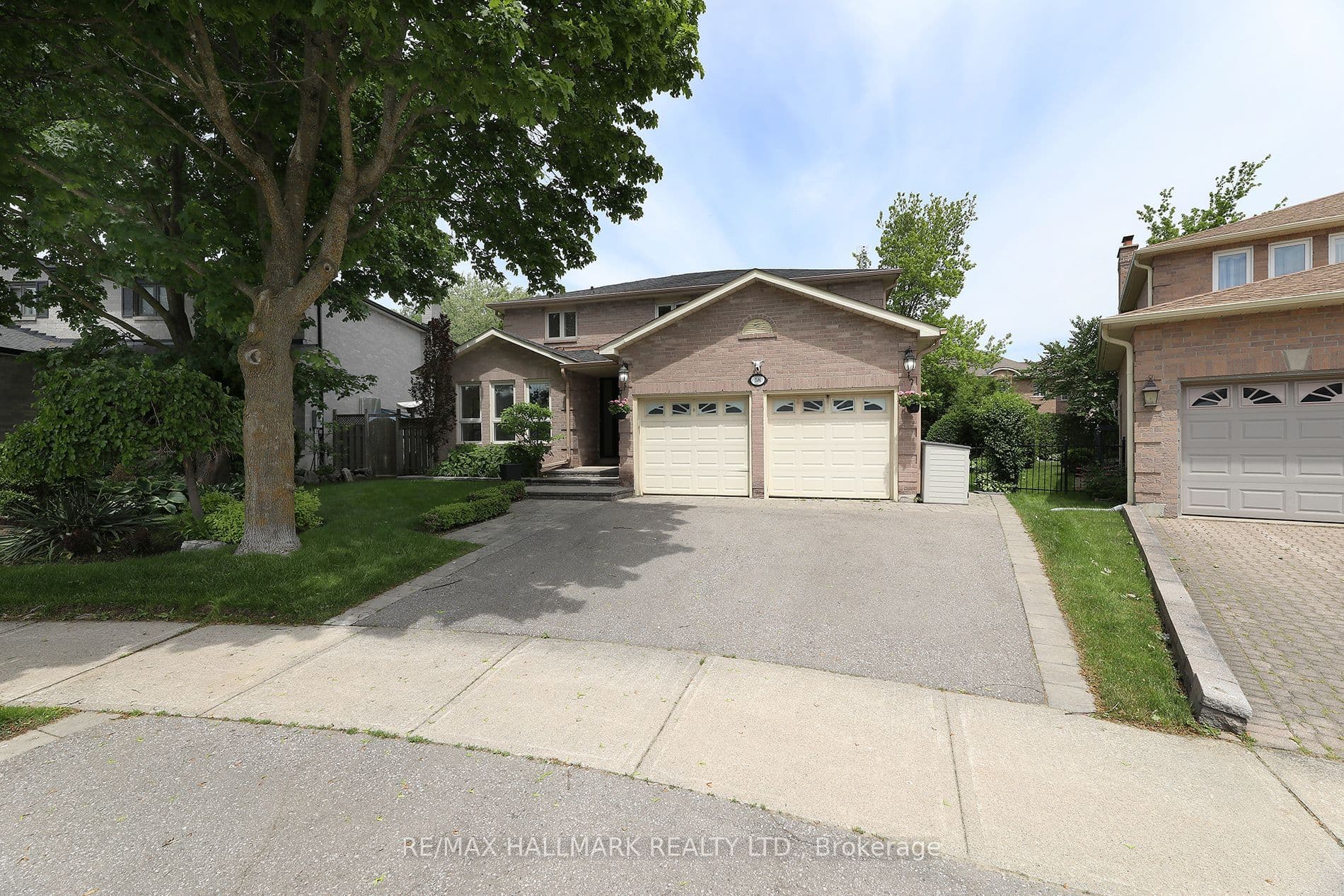 58 Pickett Crescent, Richmond Hill