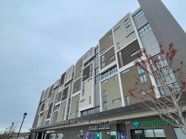 560 North Service Road Unit 404, Grimsby