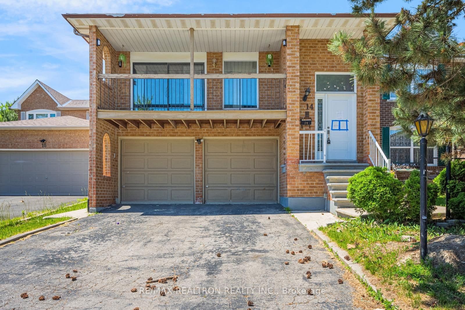 14 Albemarle Court, Brampton