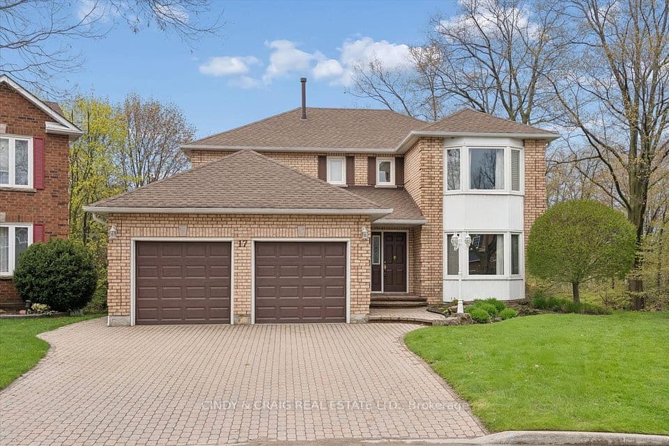 17 Mullholland Court, Clarington