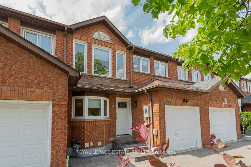 539 Galaxy Court, Mississauga