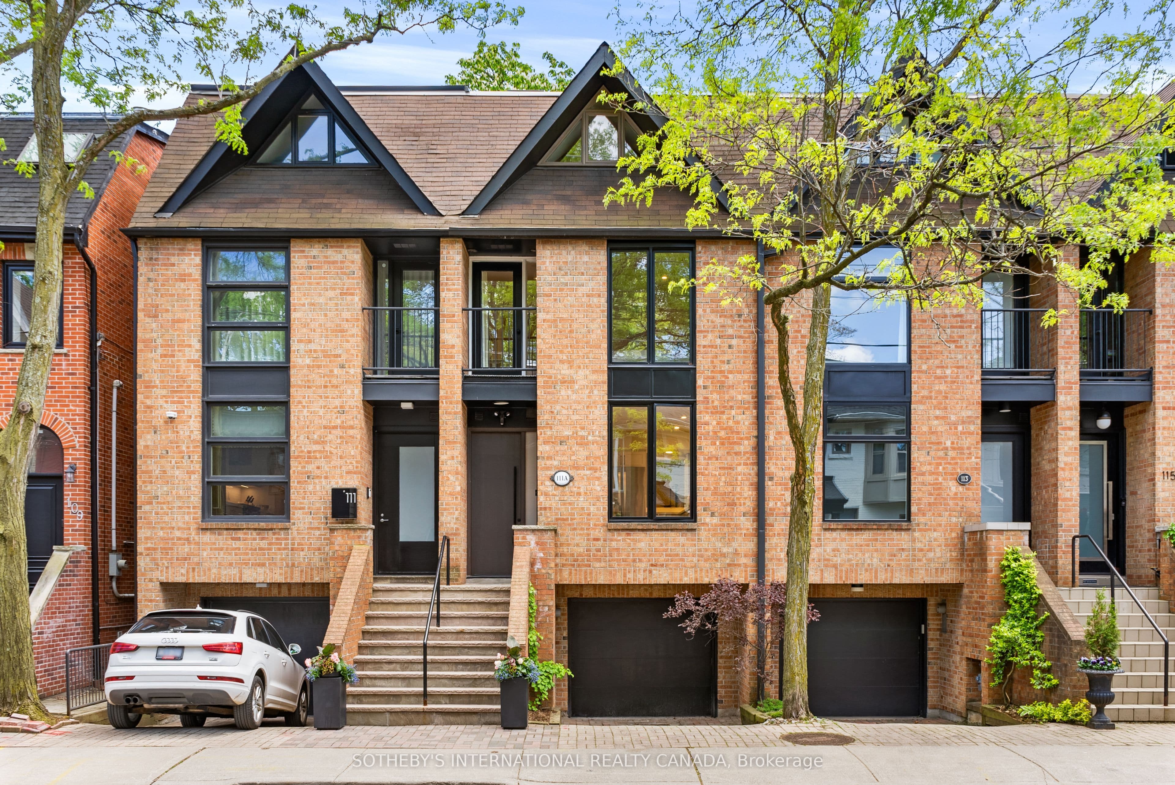 111A Alcorn Avenue, Toronto C02