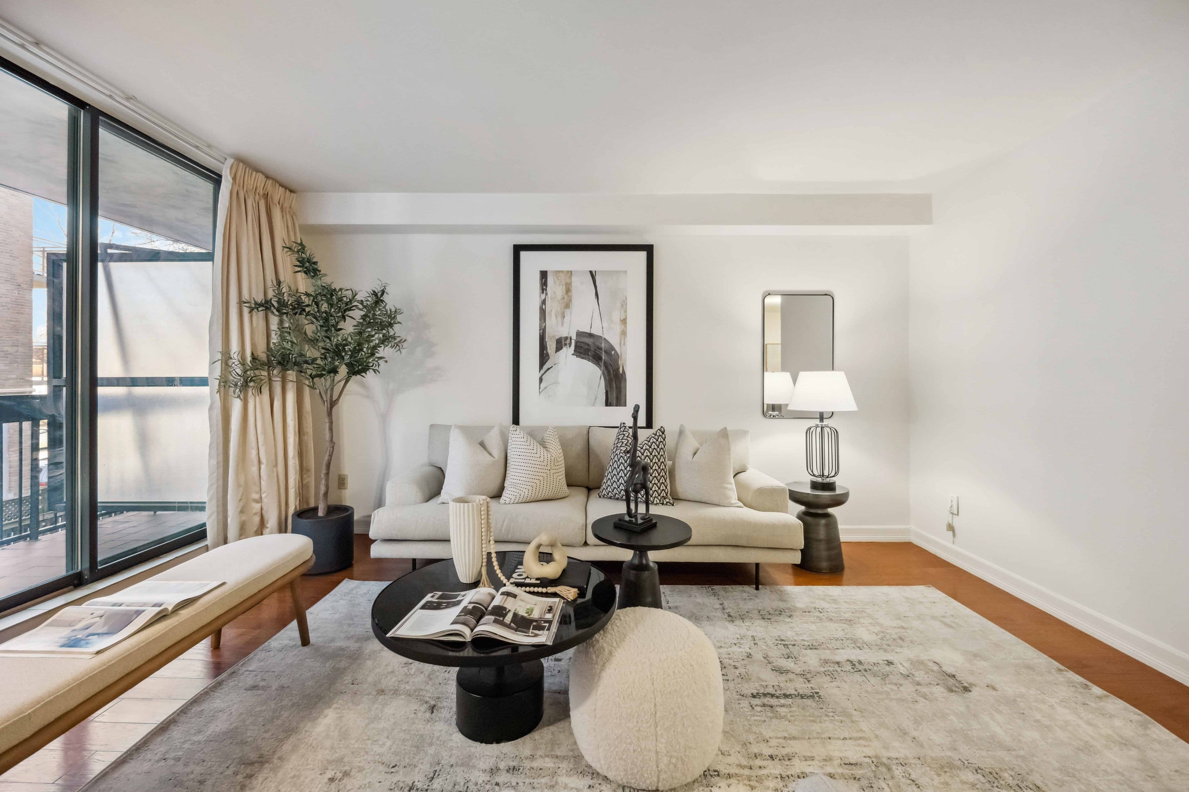 212 St. George Street Unit 201, Toronto C02