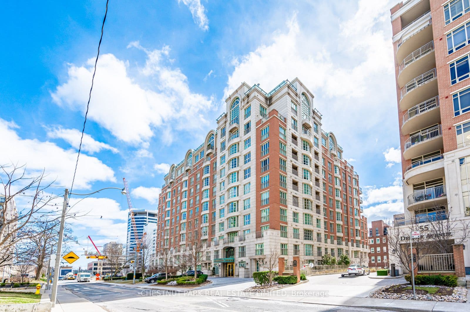 33 Delisle Avenue Unit 705, Toronto C02