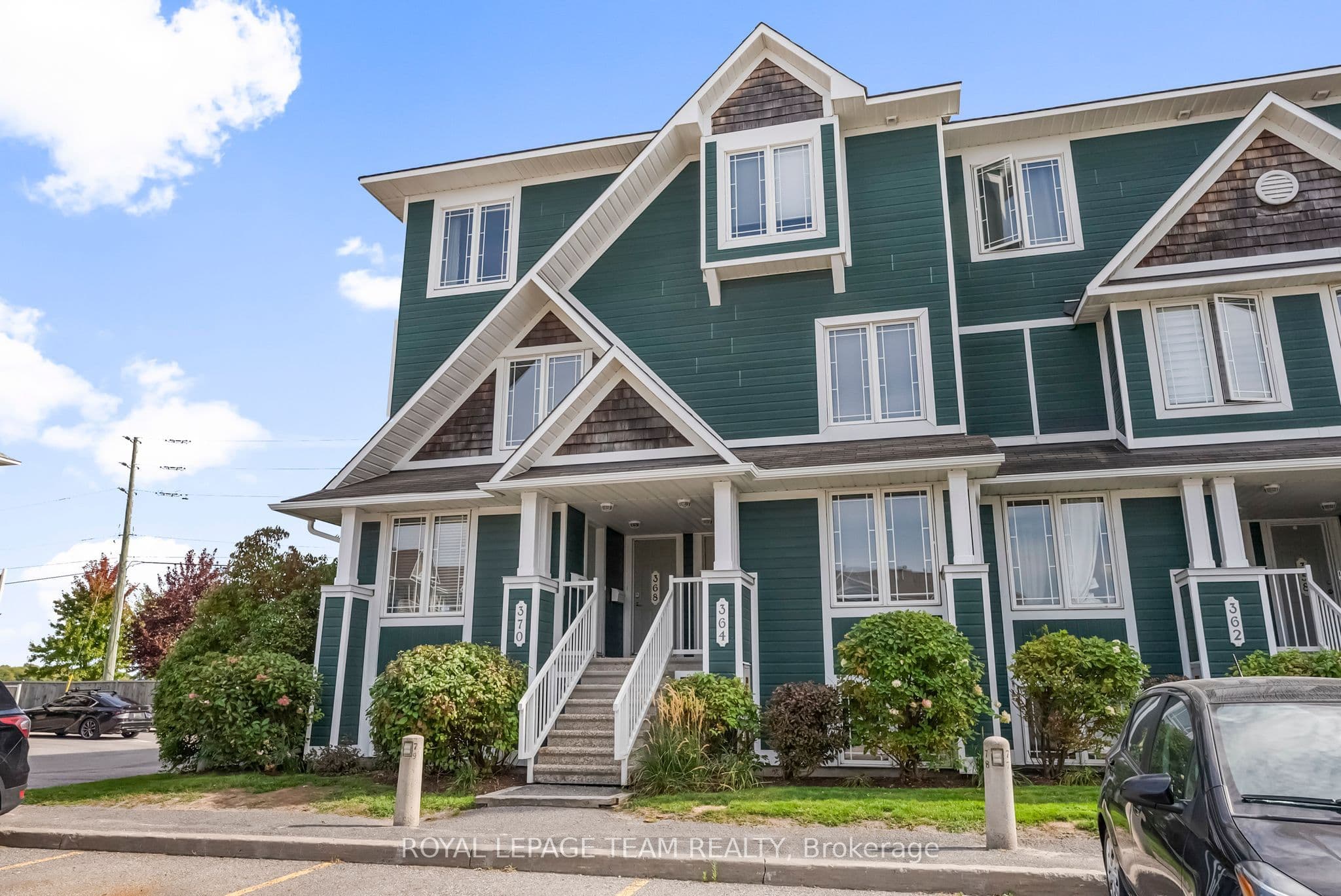 368 Crownridge Drive, Kanata