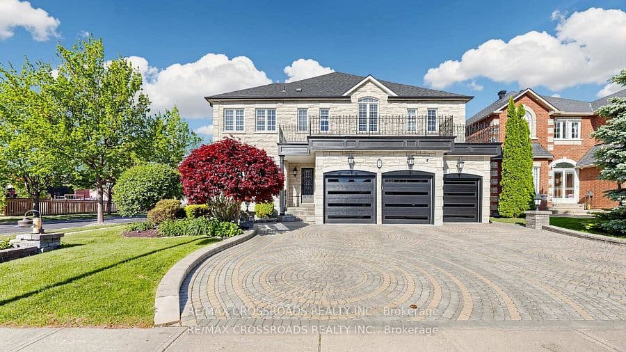 2 Mumberson Court, Markham