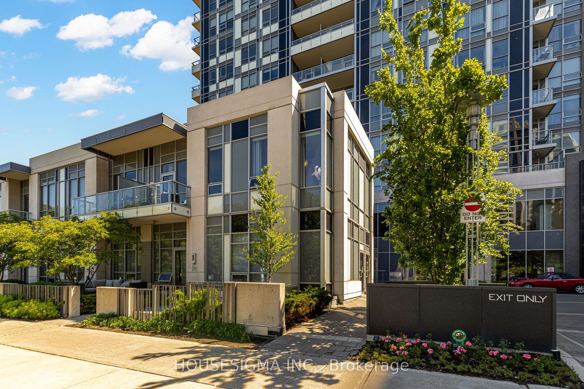 120 Harrison Garden Boulevard Unit 230, Toronto C14