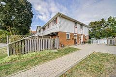9 Bur Oak Way, Toronto W05