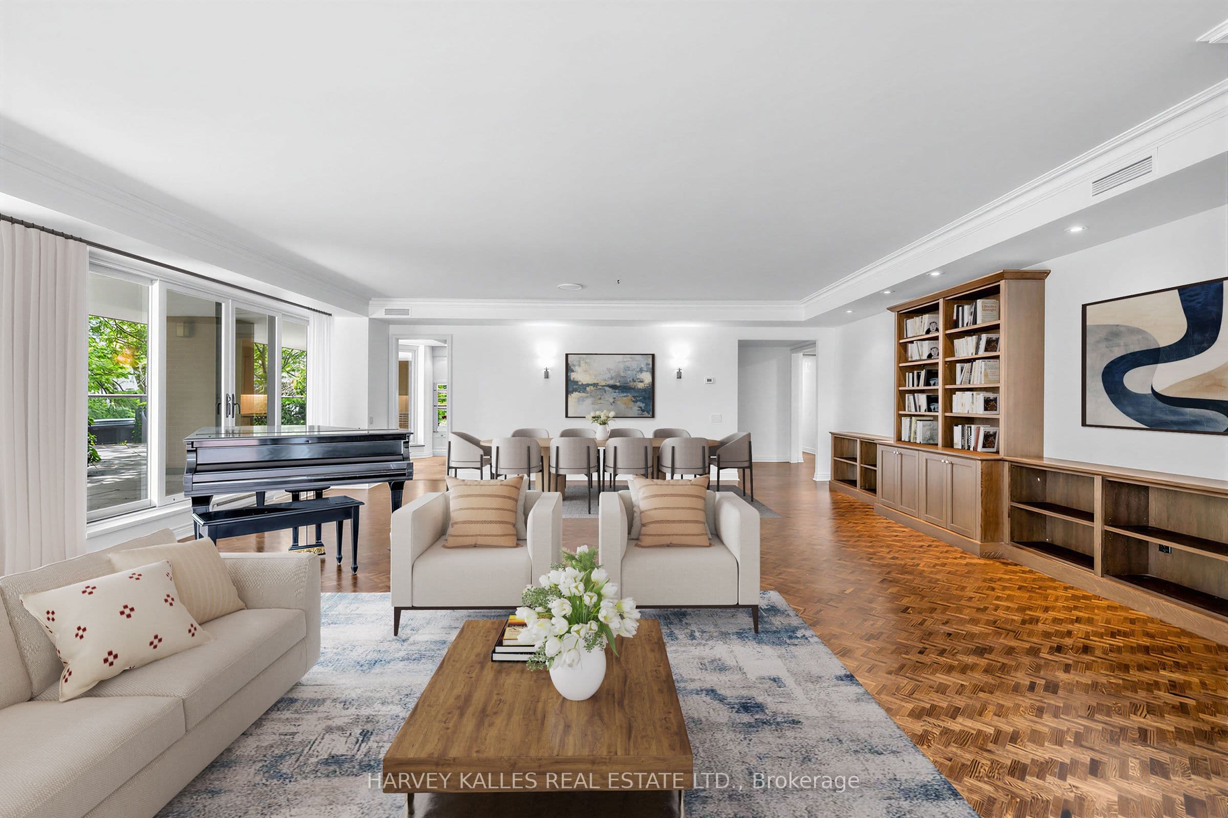 4 Lowther Avenue Unit 310, Toronto C02