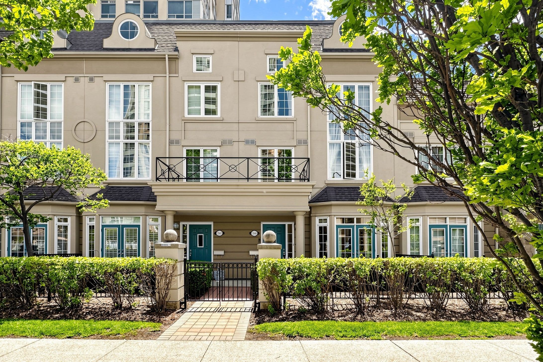 3 Rean Drive Unit Th16, Toronto C15