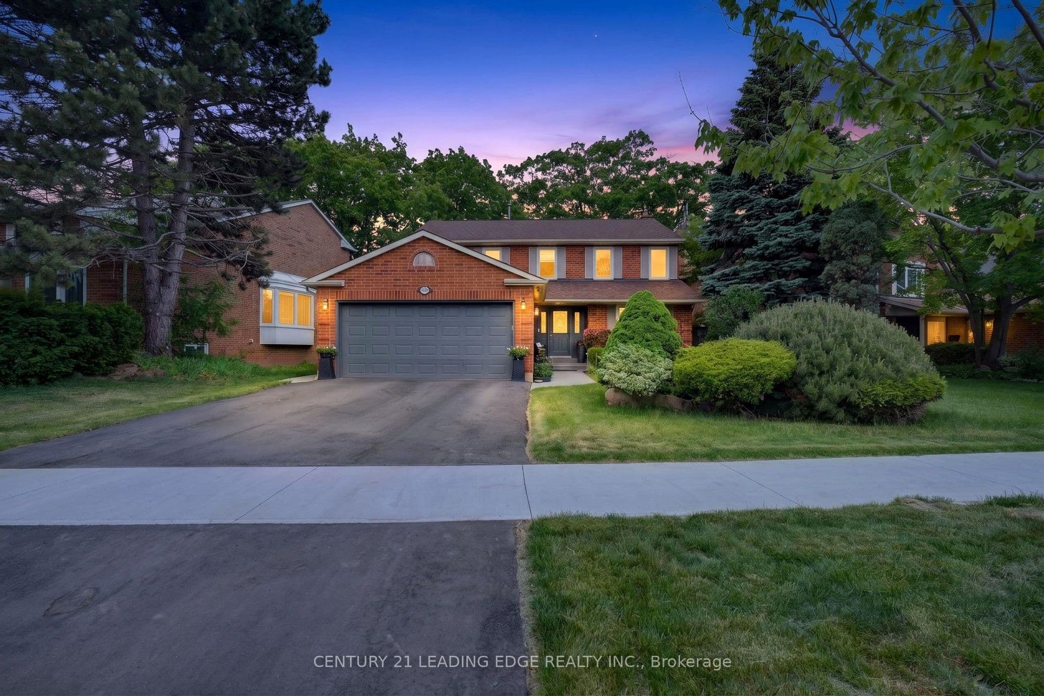 2300 Folkway Drive, Mississauga