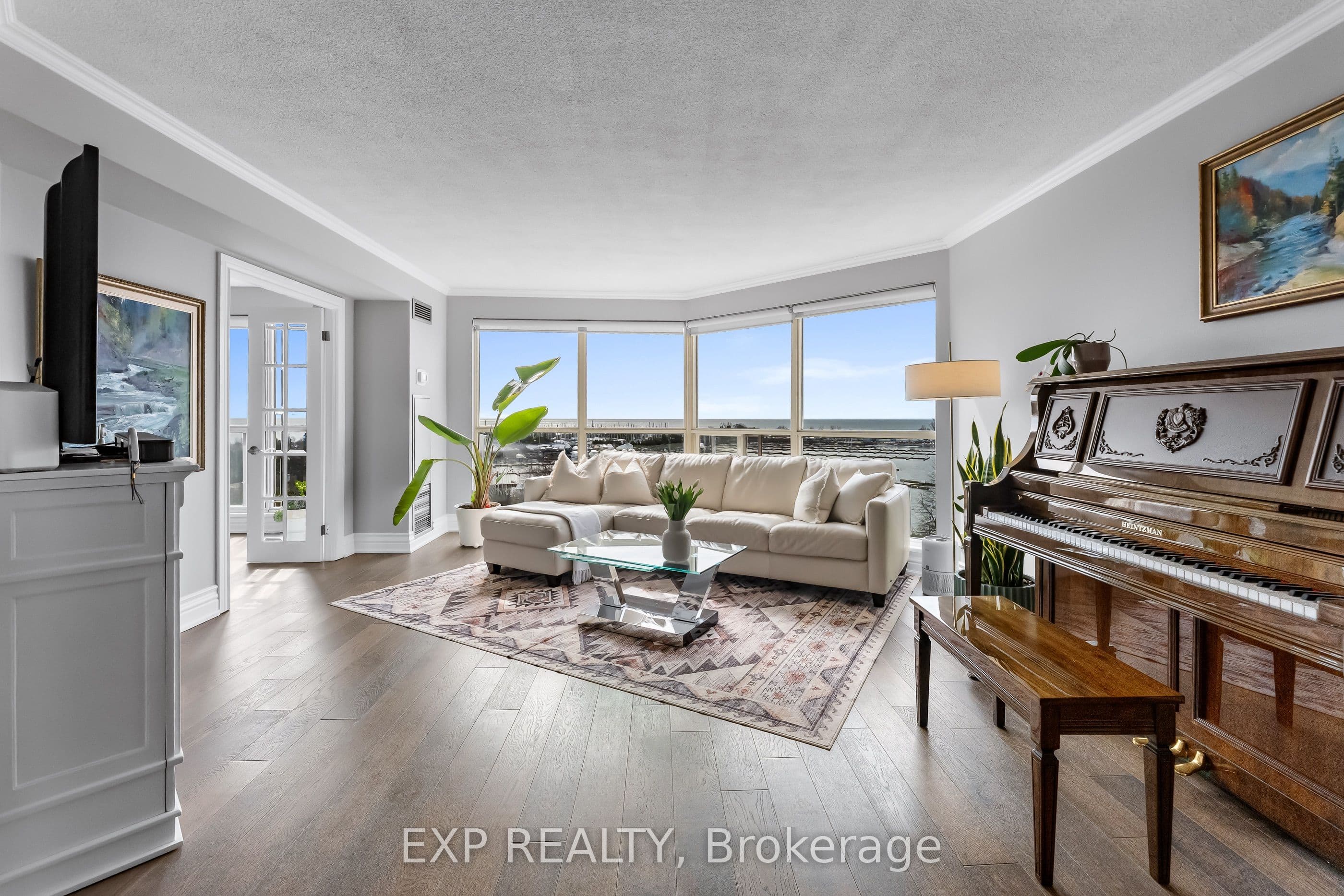 2261 Lake Shore Boulevard W Unit 918, Toronto W06