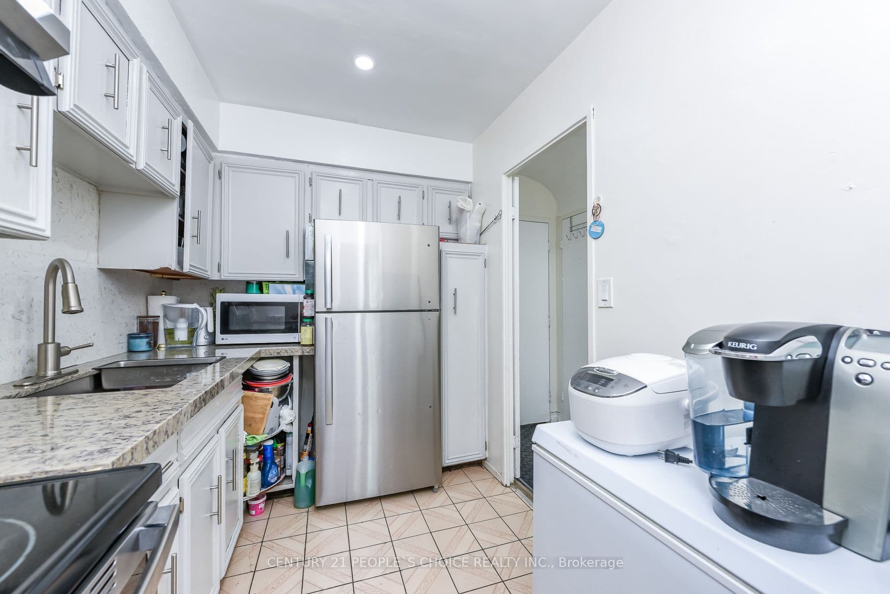 10 Eddystone Avenue Unit 108, Toronto W05