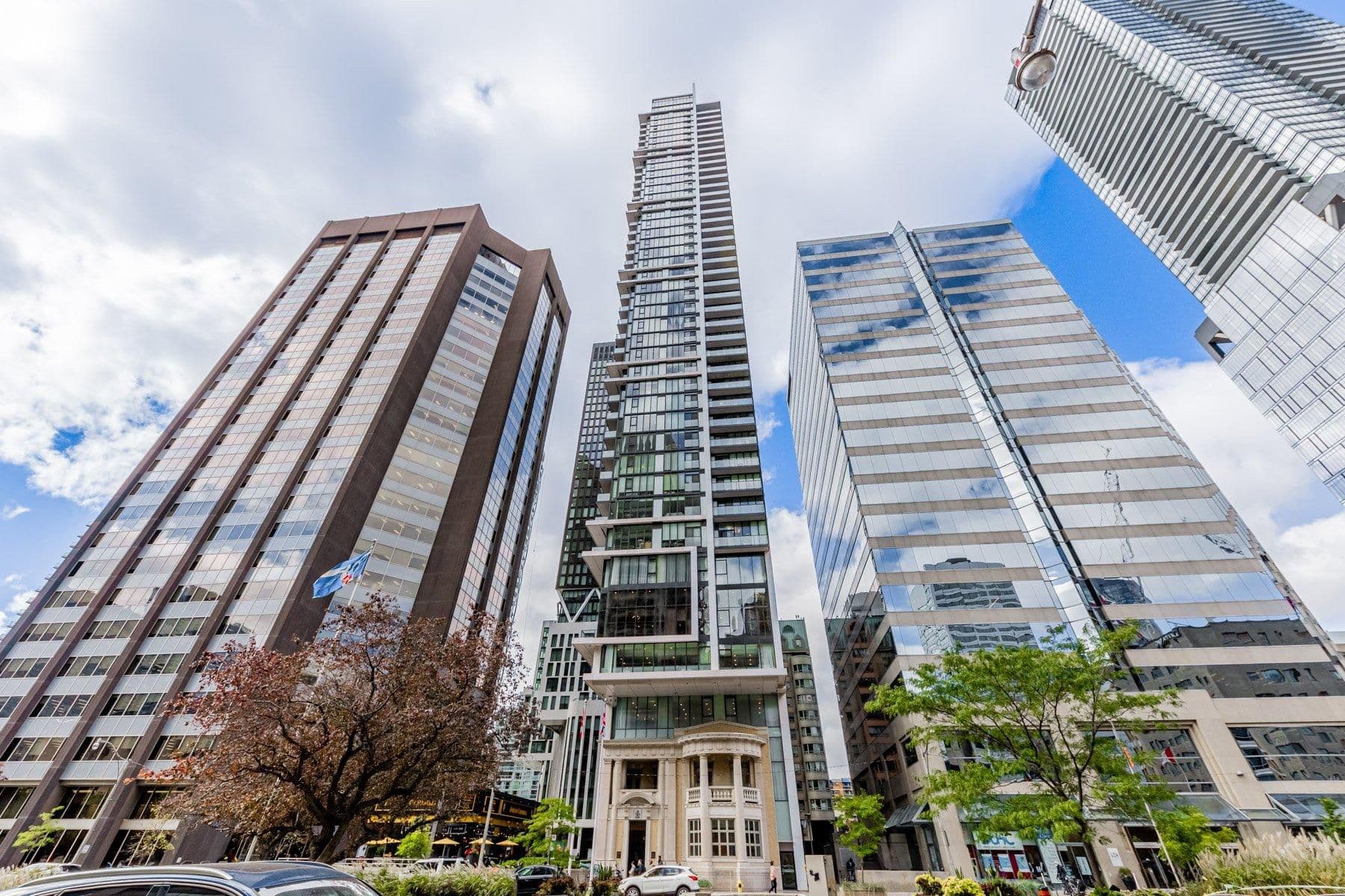 426 University Avenue Unit 905, Toronto C01